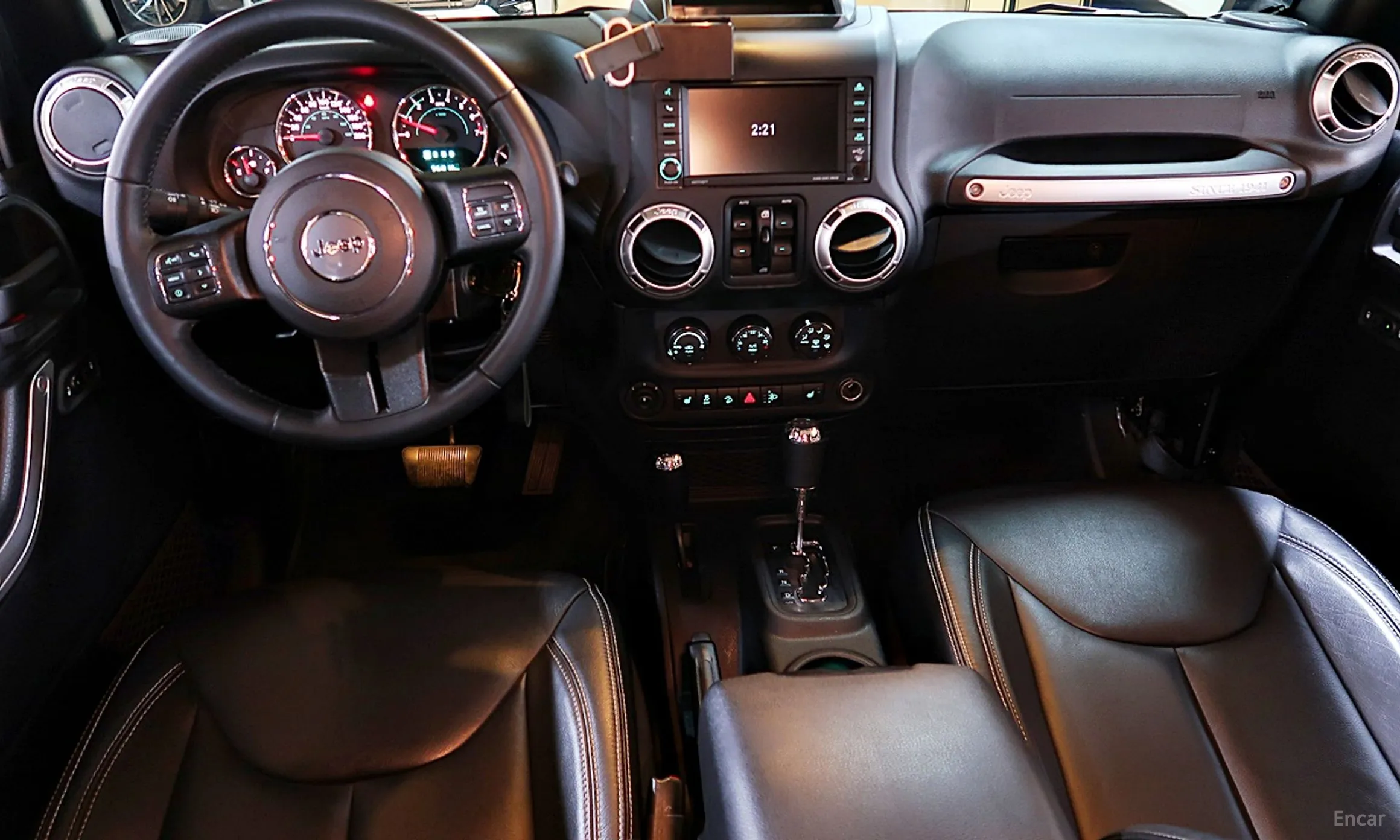 Jeep Wrangler (JK) превью 10