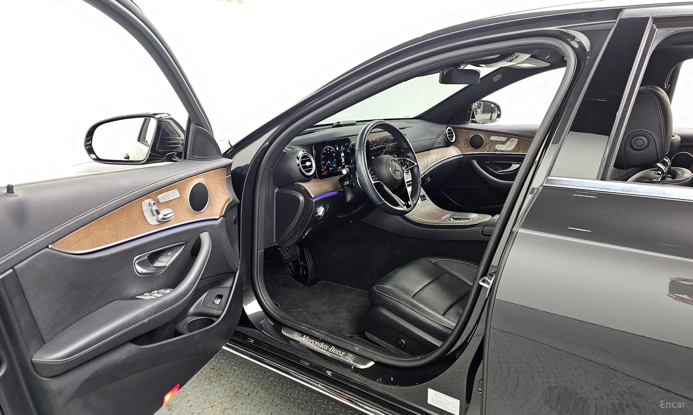 Mercedes Benz E-Class W213 превью 10