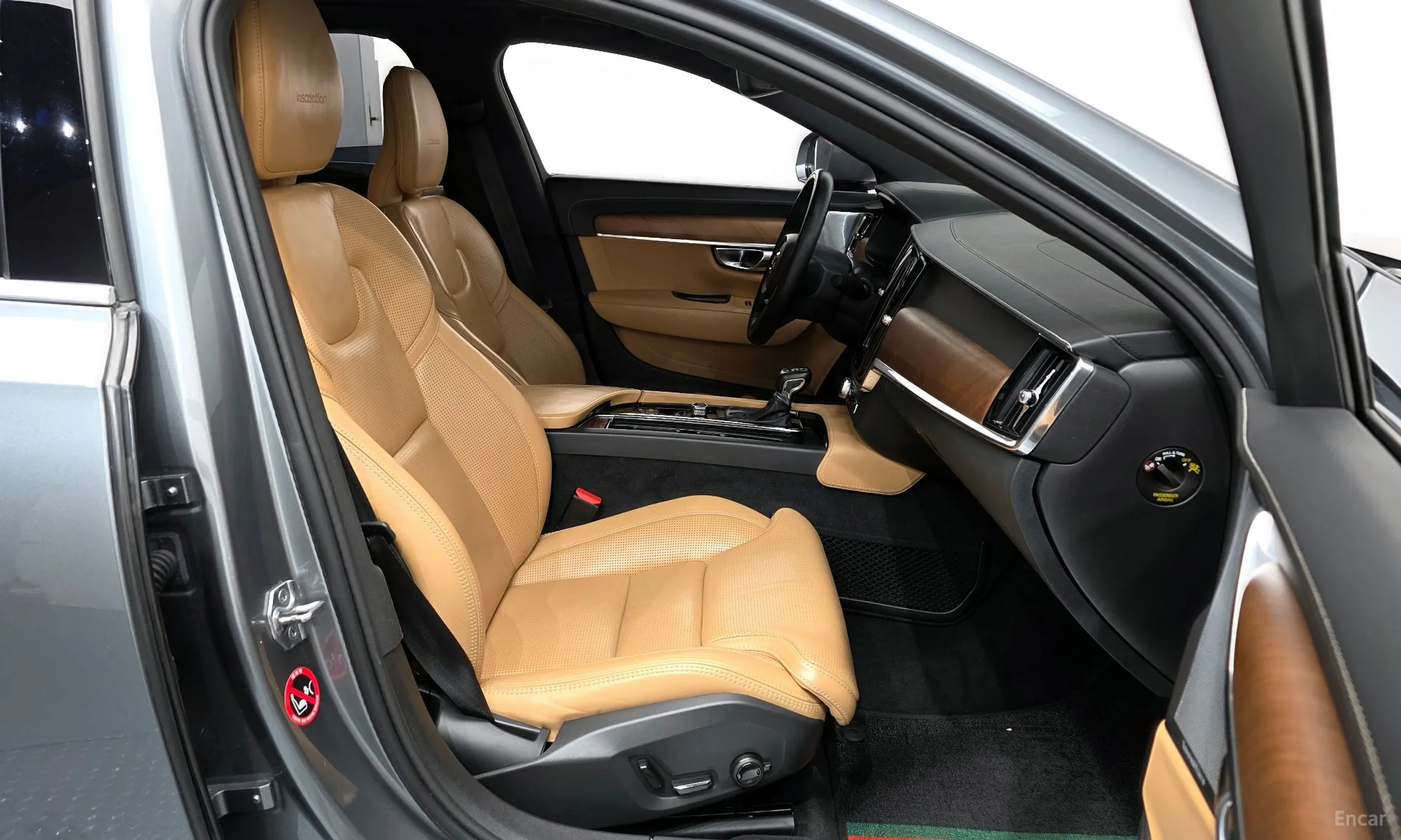 Volvo S90 превью 11