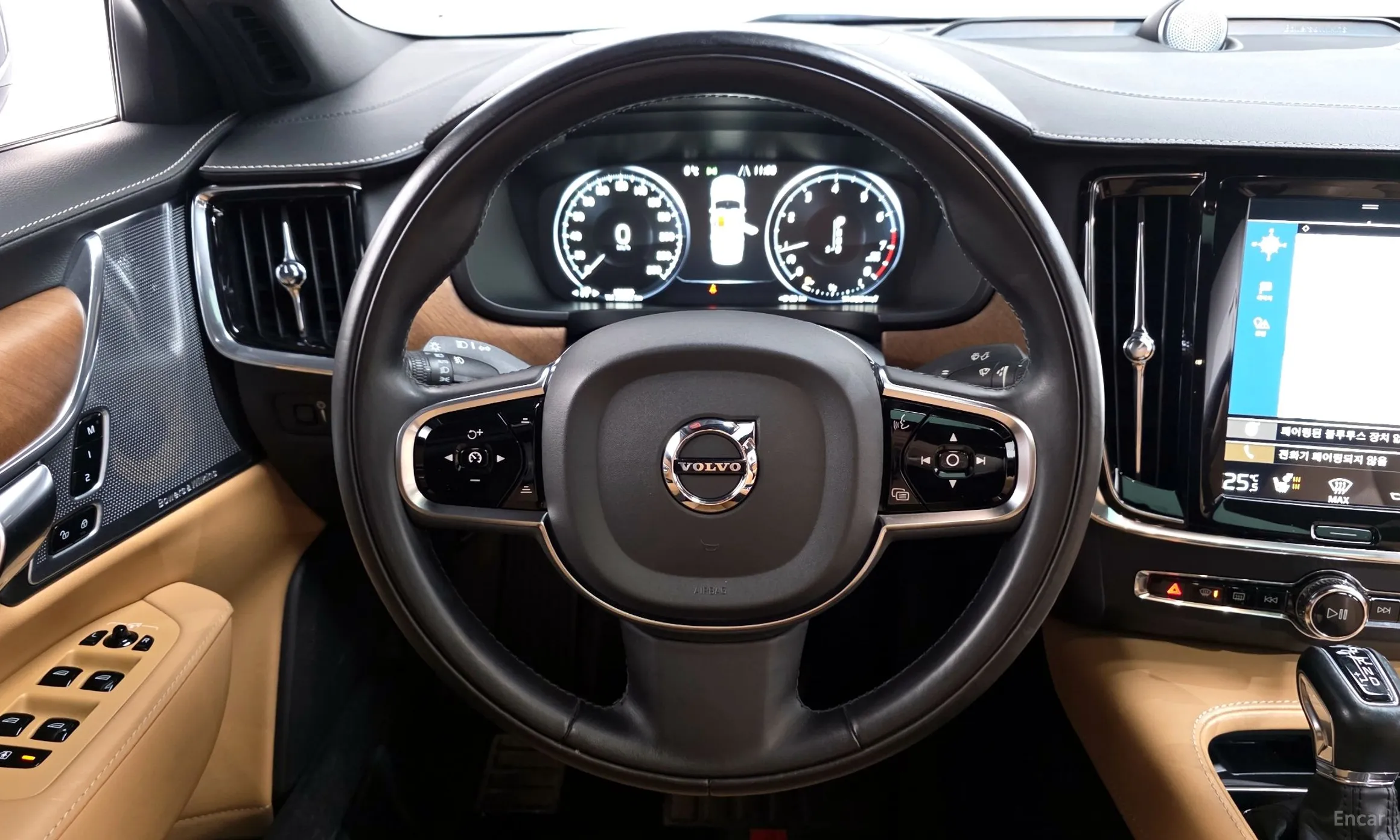 Volvo S90 превью 13