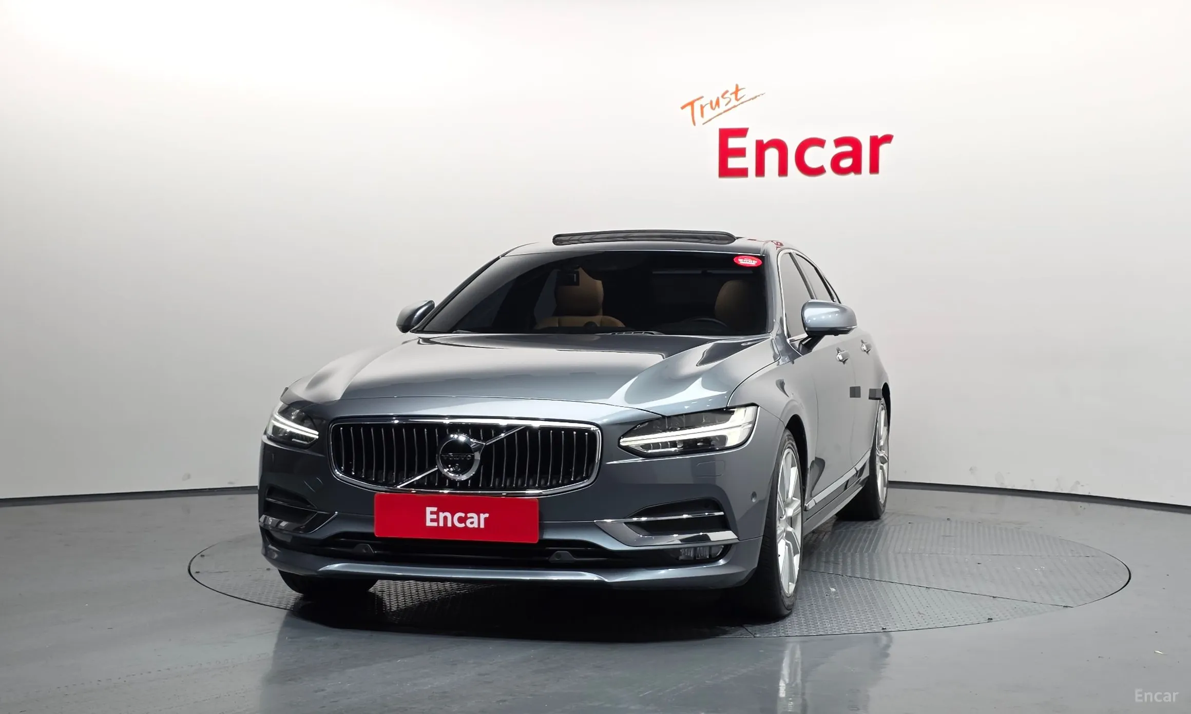 Volvo S90 превью 3