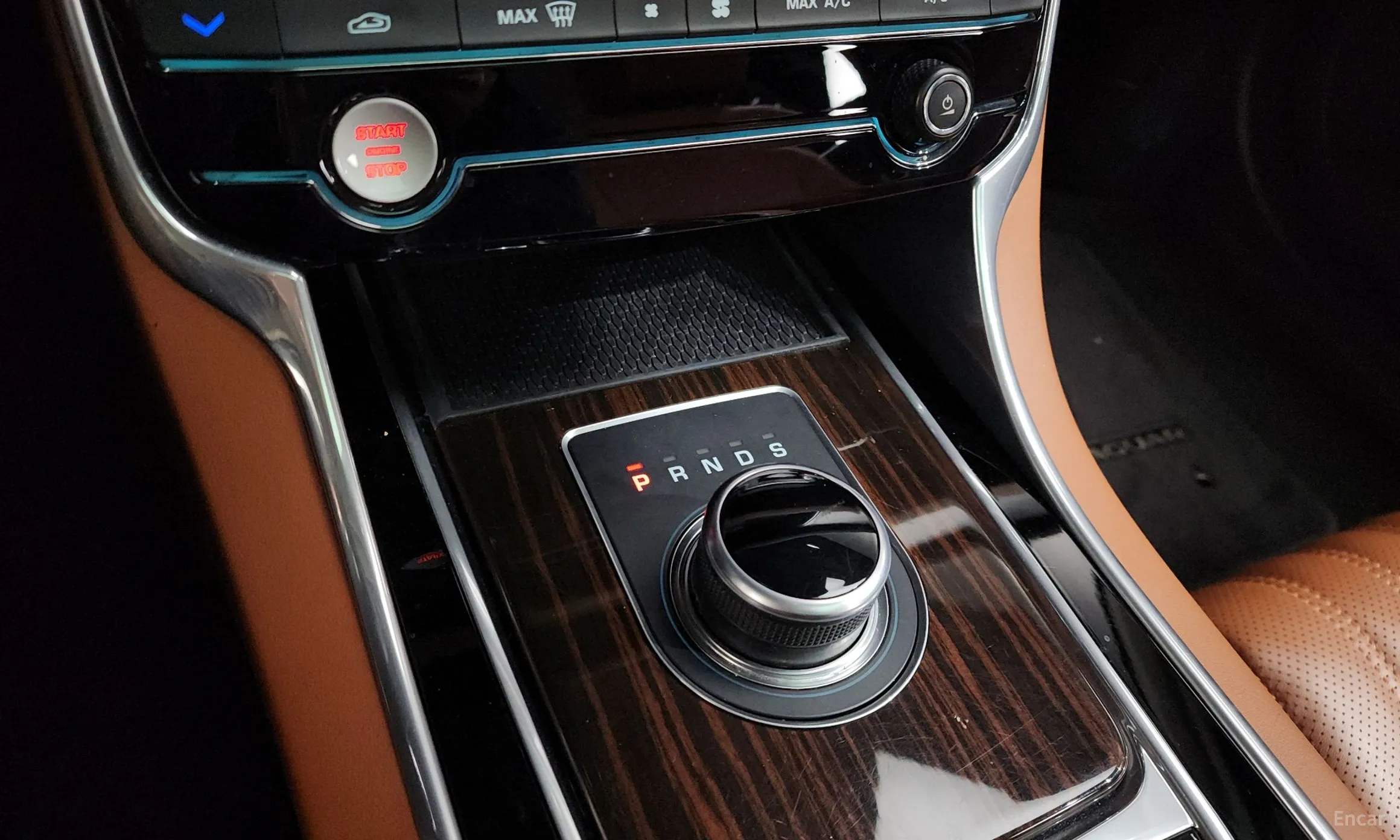 Jaguar XF (x260) превью 9