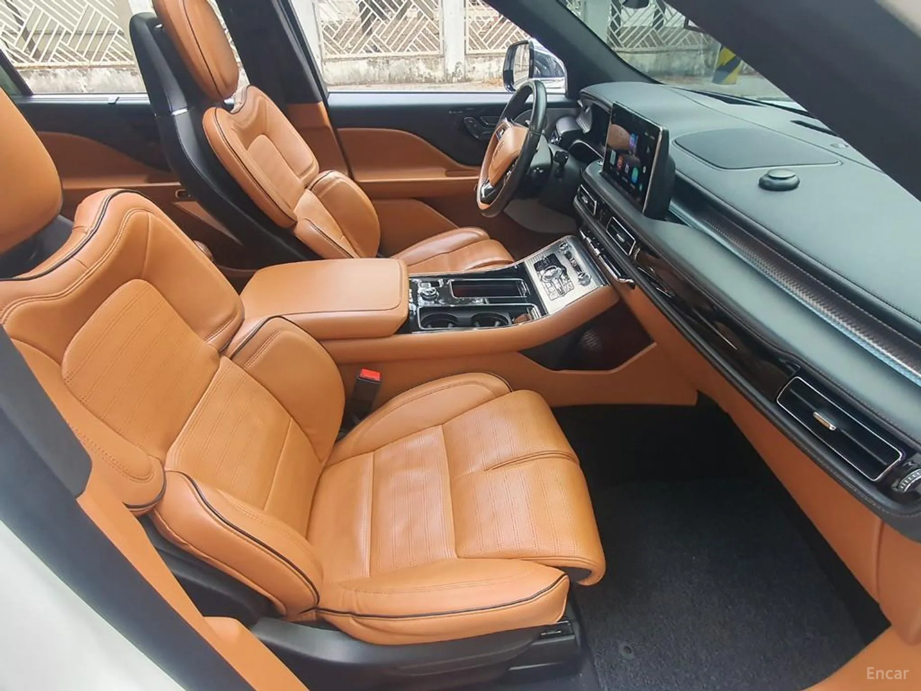 Lincoln Aviator 2nd Generation превью 12