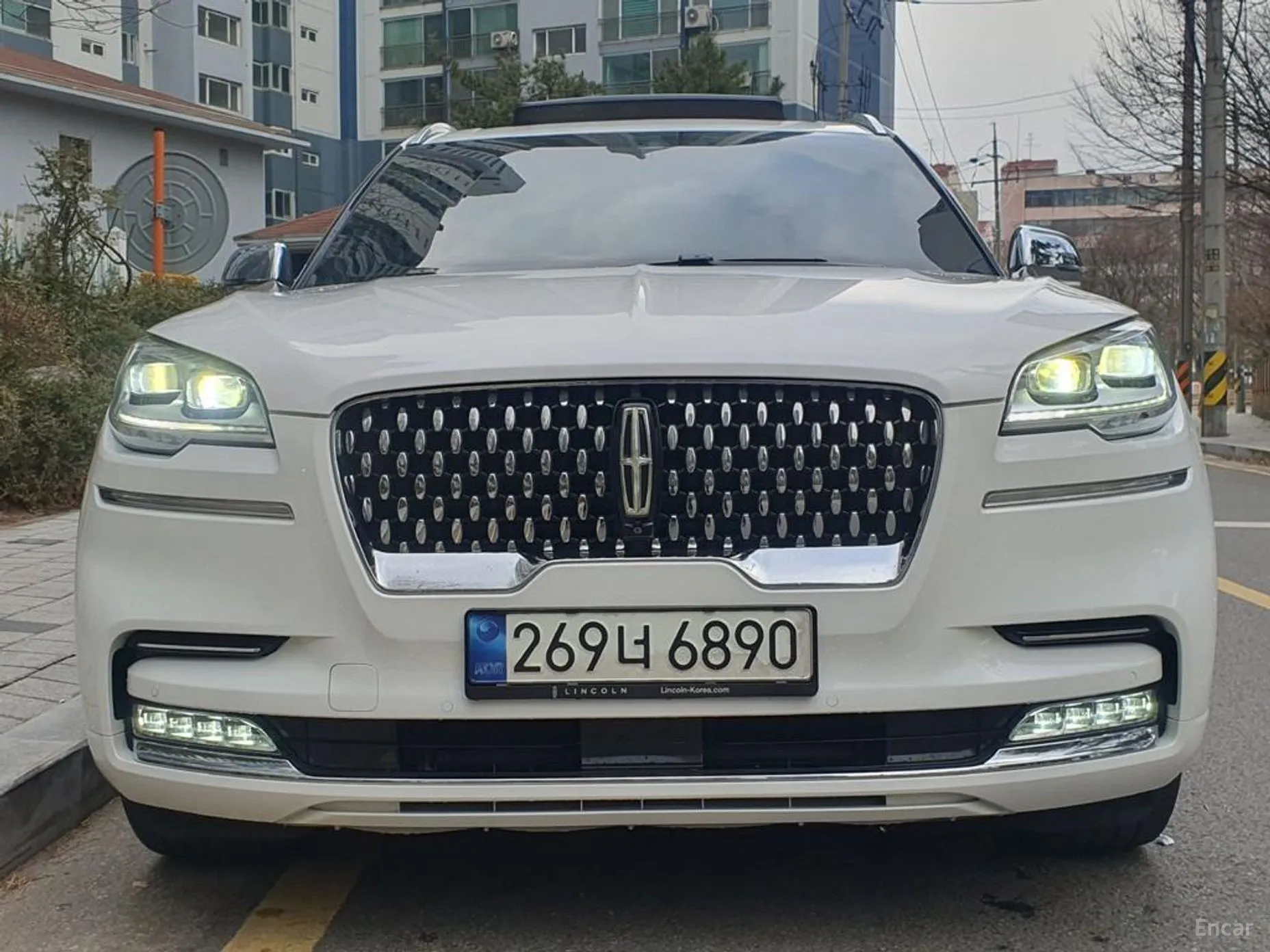 Lincoln Aviator 2nd Generation превью 3