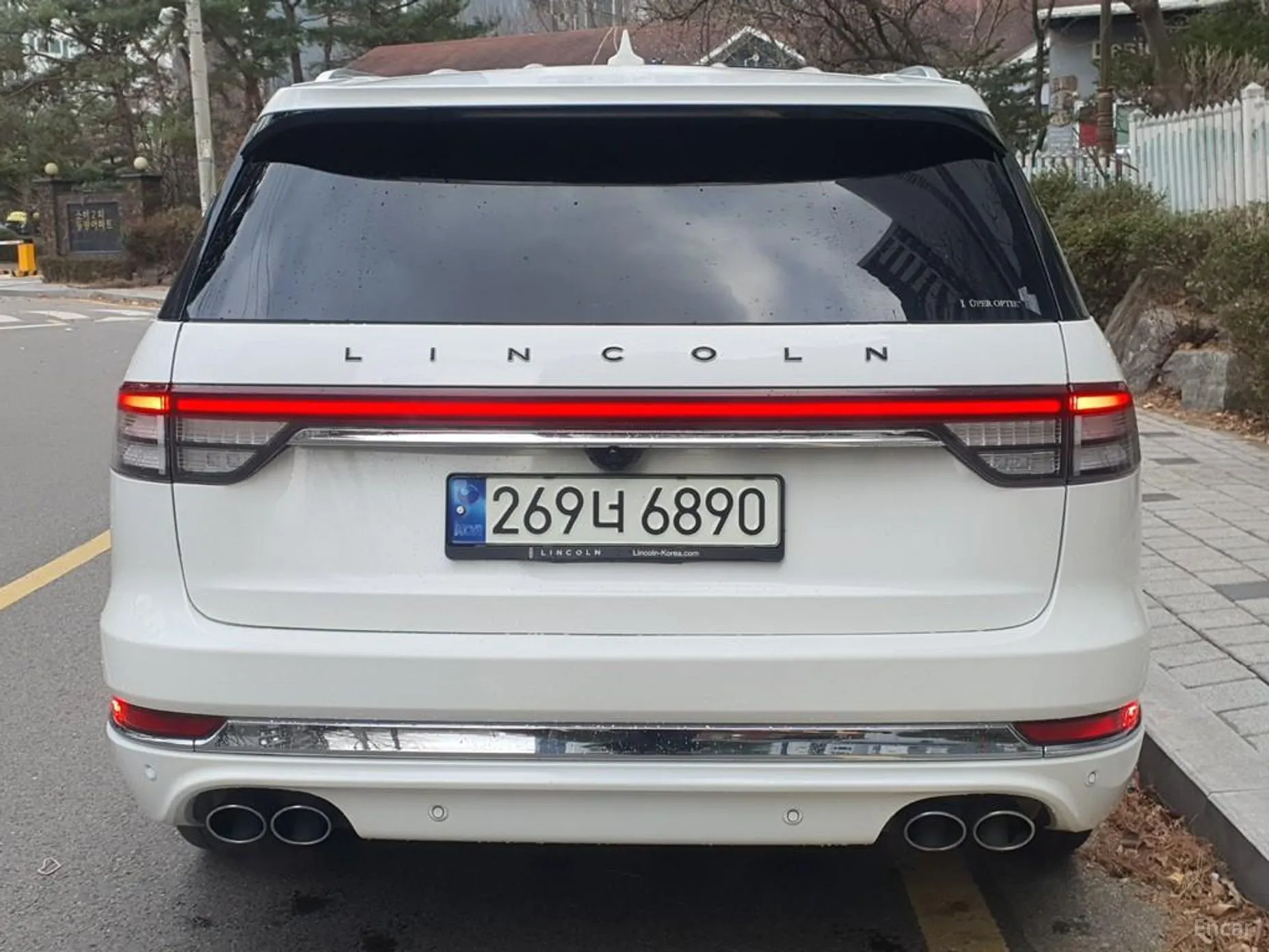 Lincoln Aviator 2nd Generation превью 4