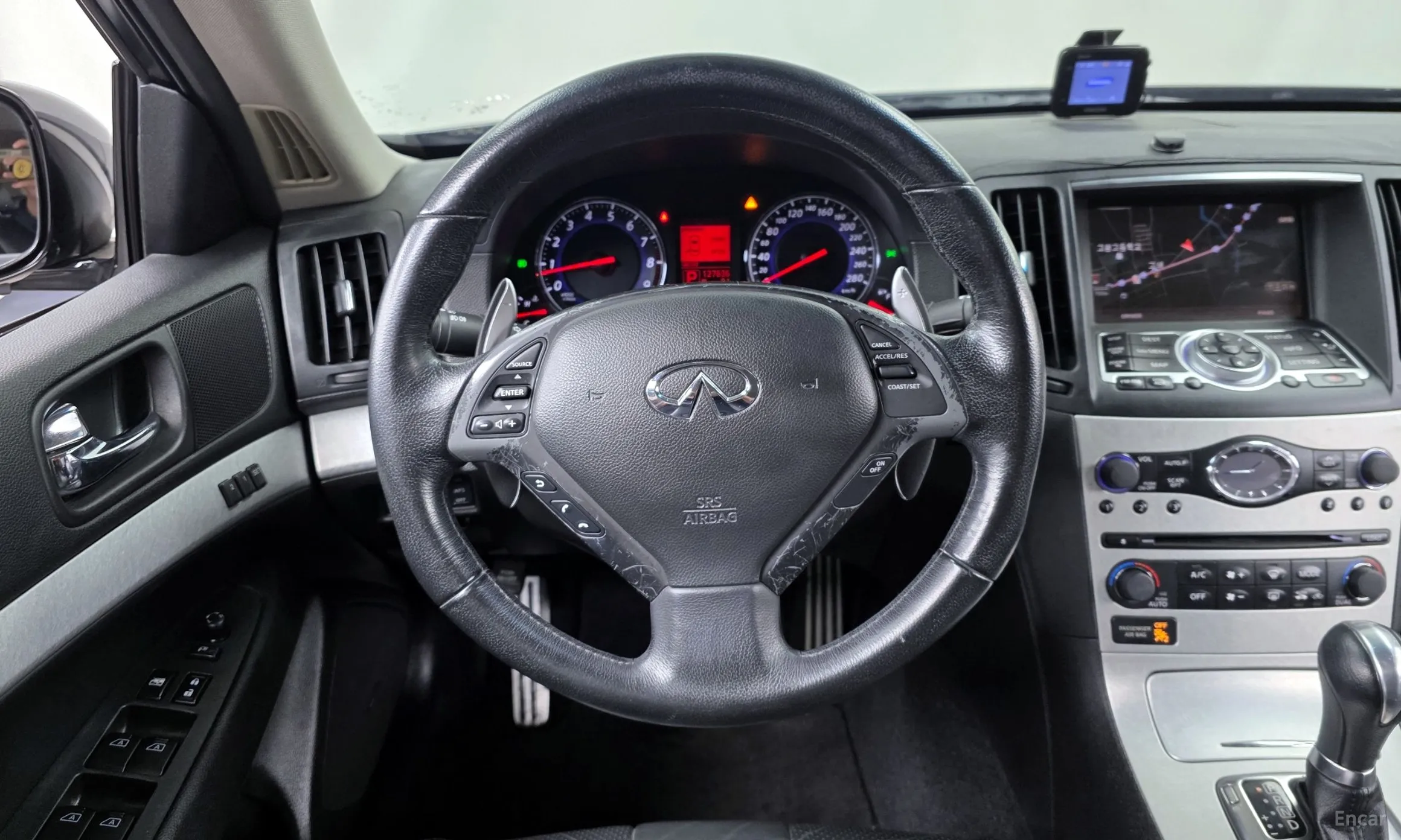 Infiniti G37 превью 13