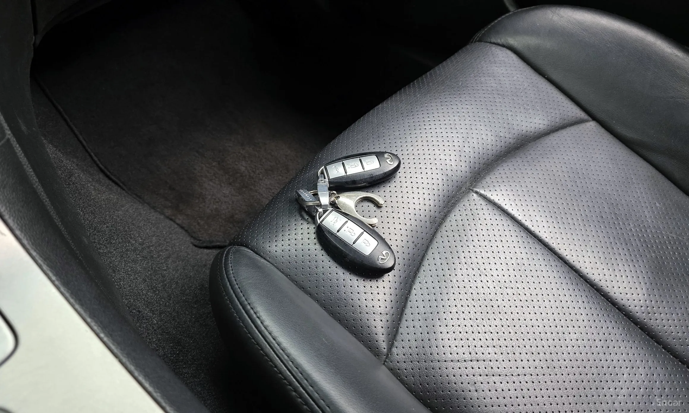 Infiniti G37 превью 19