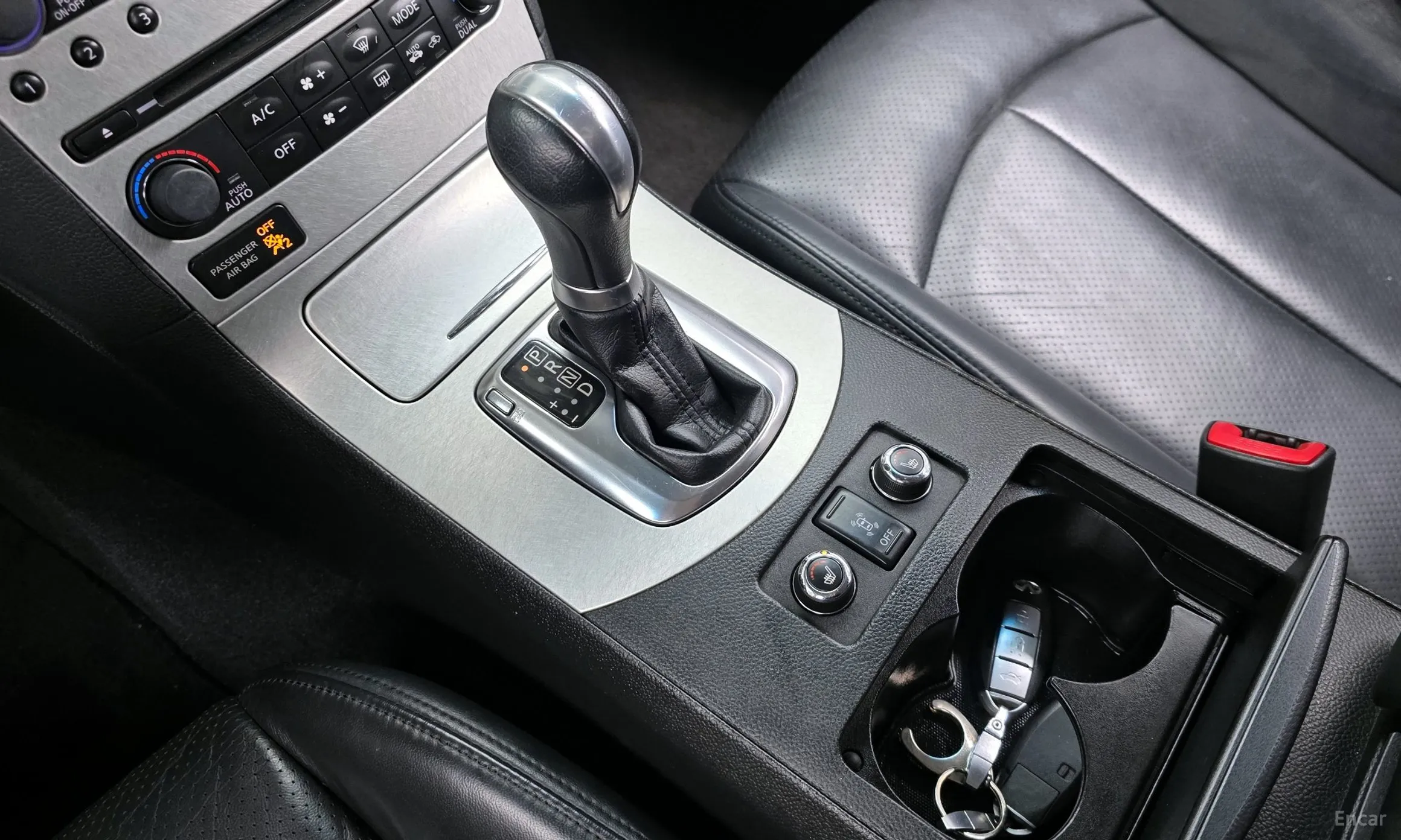 Infiniti G37 превью 9