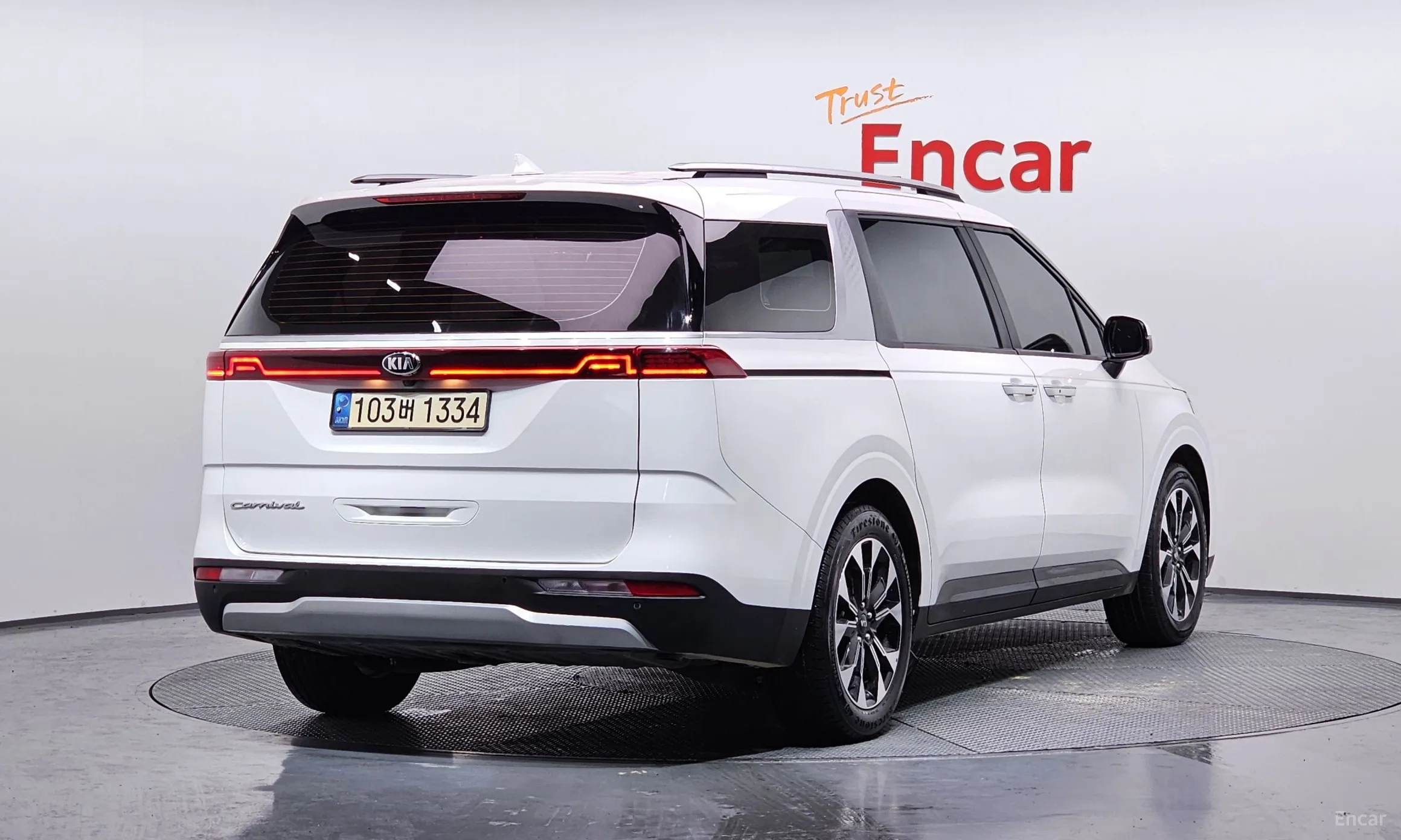 Kia Carnival Gen 4 превью 2