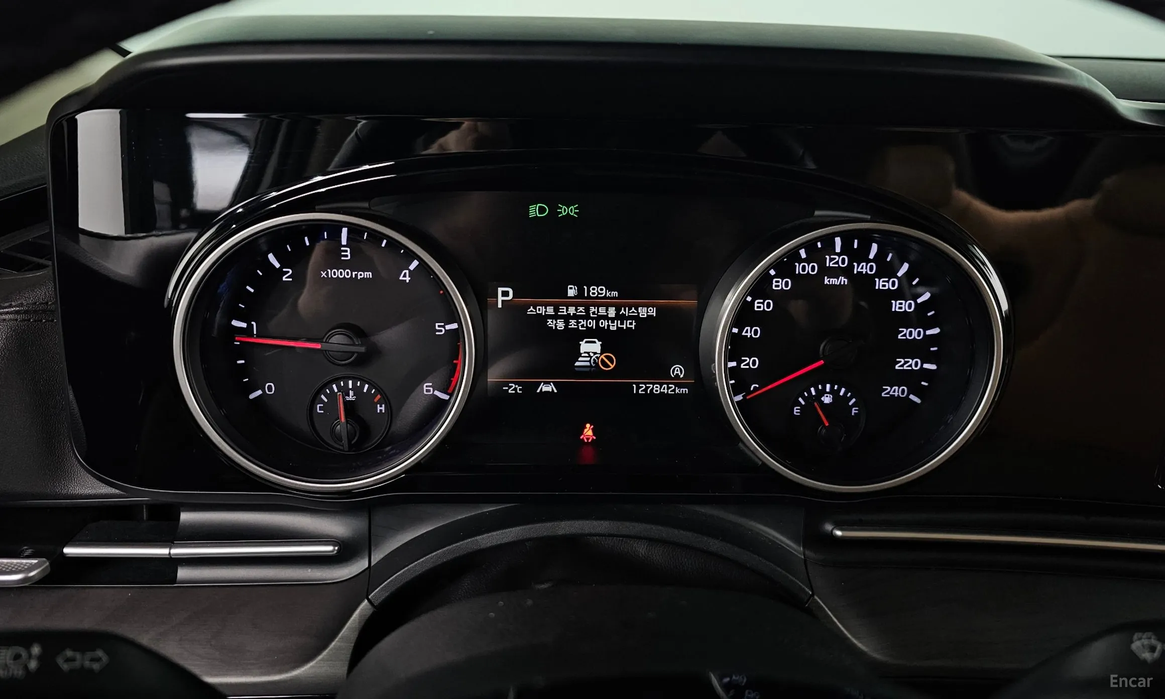 Kia Carnival Gen 4 превью 8