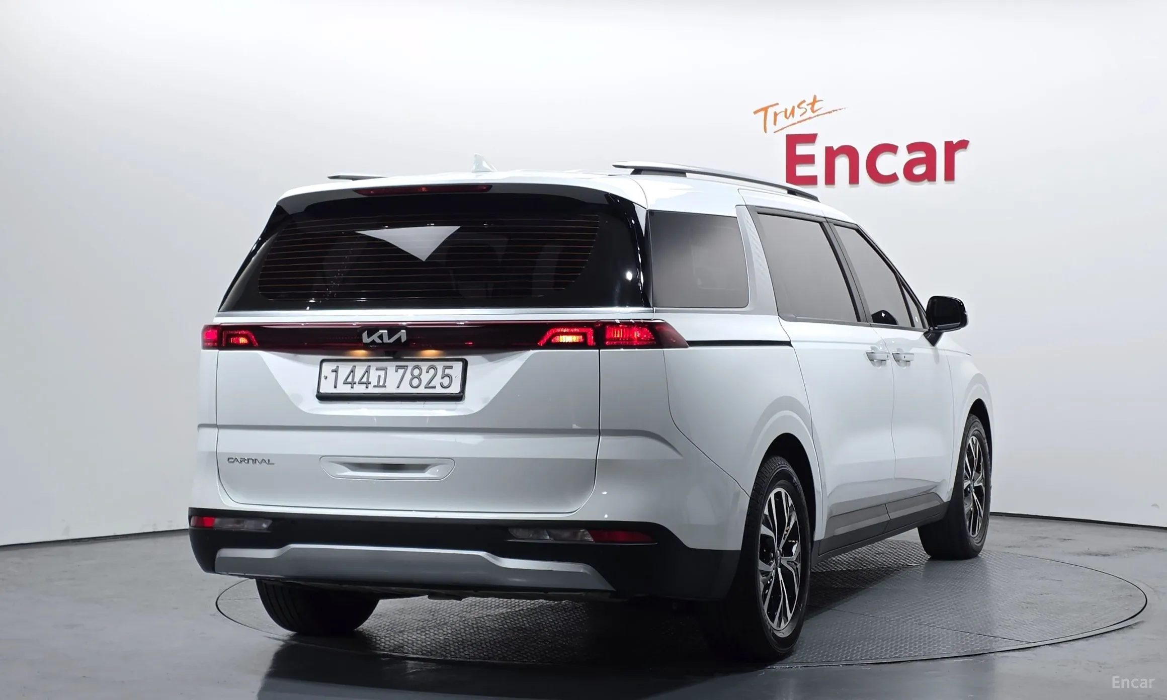 Kia Carnival Gen 4