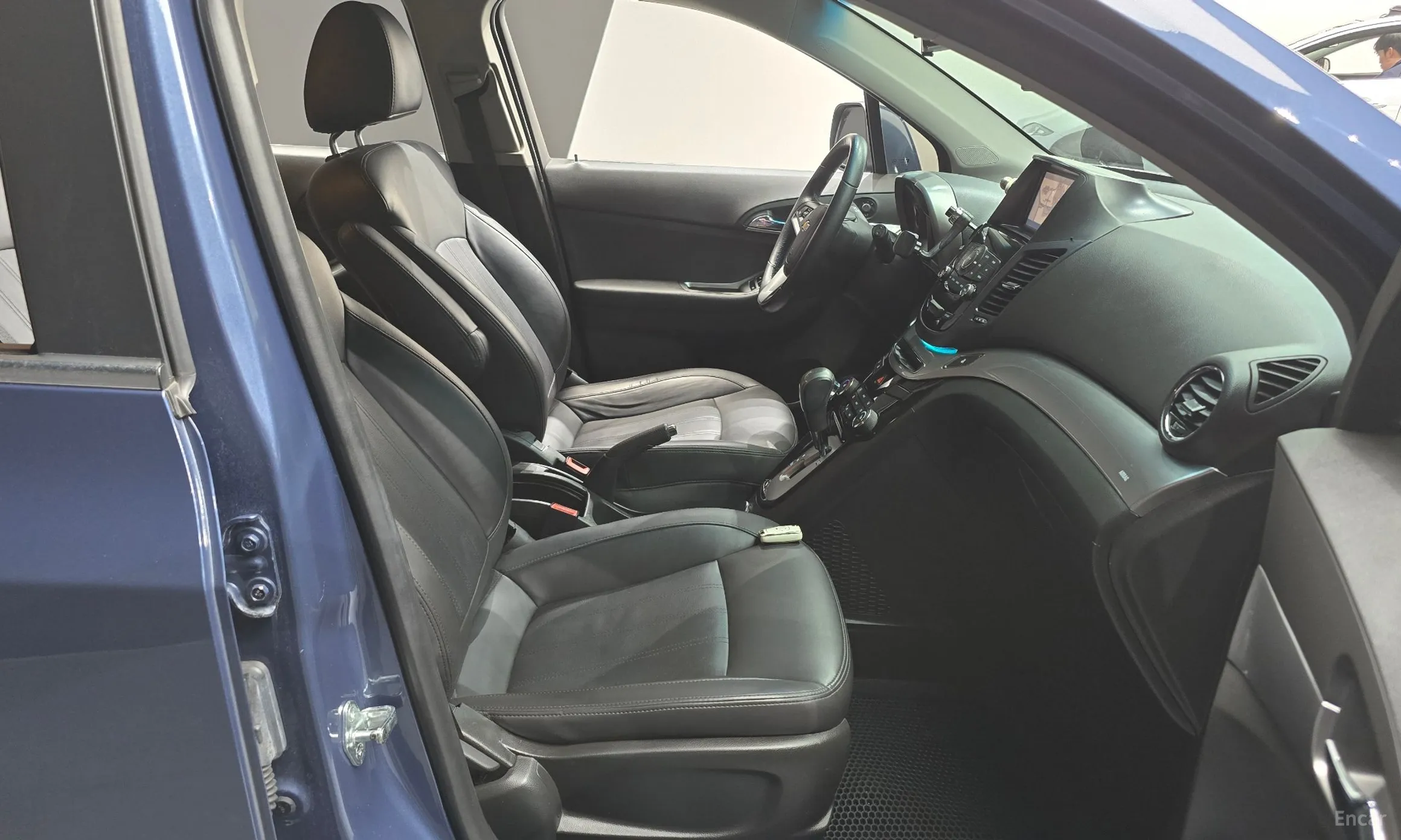 Chevrolet (GM Daewoo) Orlando превью 10