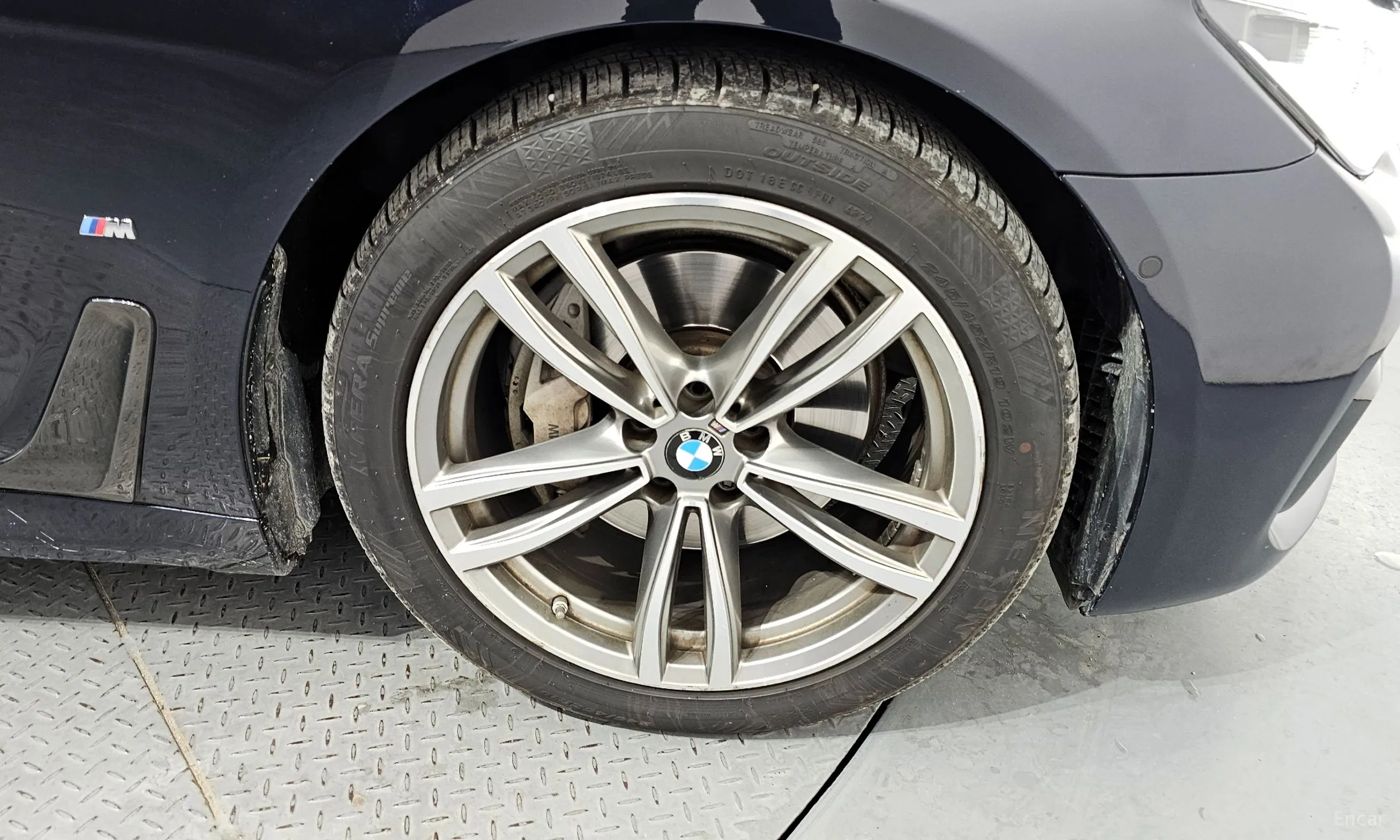 BMW 7 Series (G11) превью 5