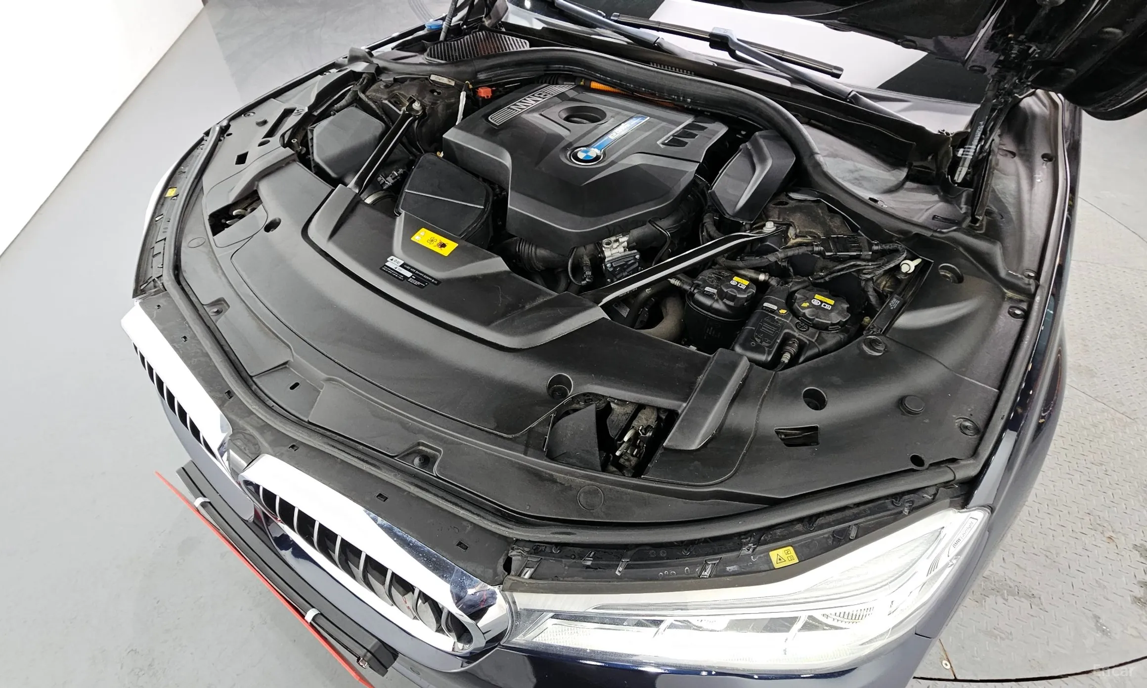BMW 7 Series (G11) превью 6