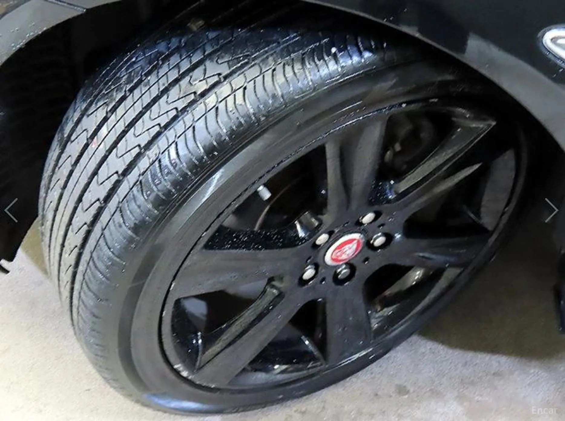 Jaguar XE превью 20