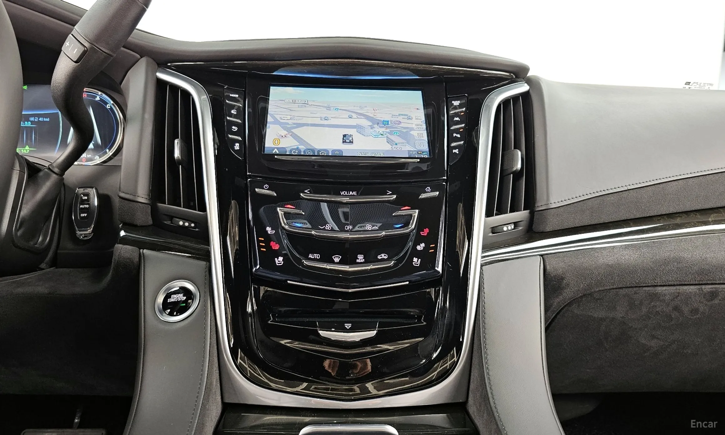Cadillac Escalade превью 14