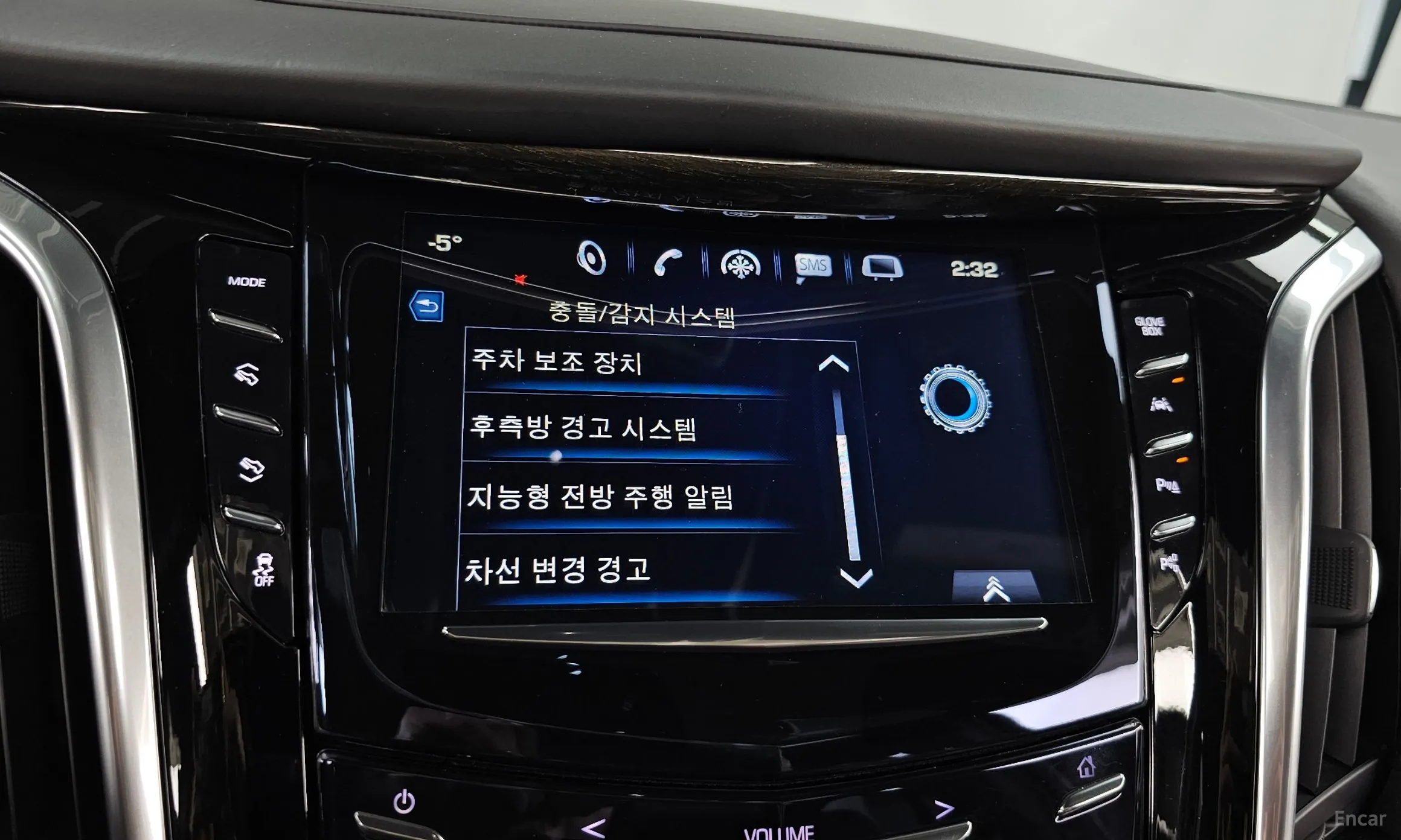 Cadillac Escalade превью 16