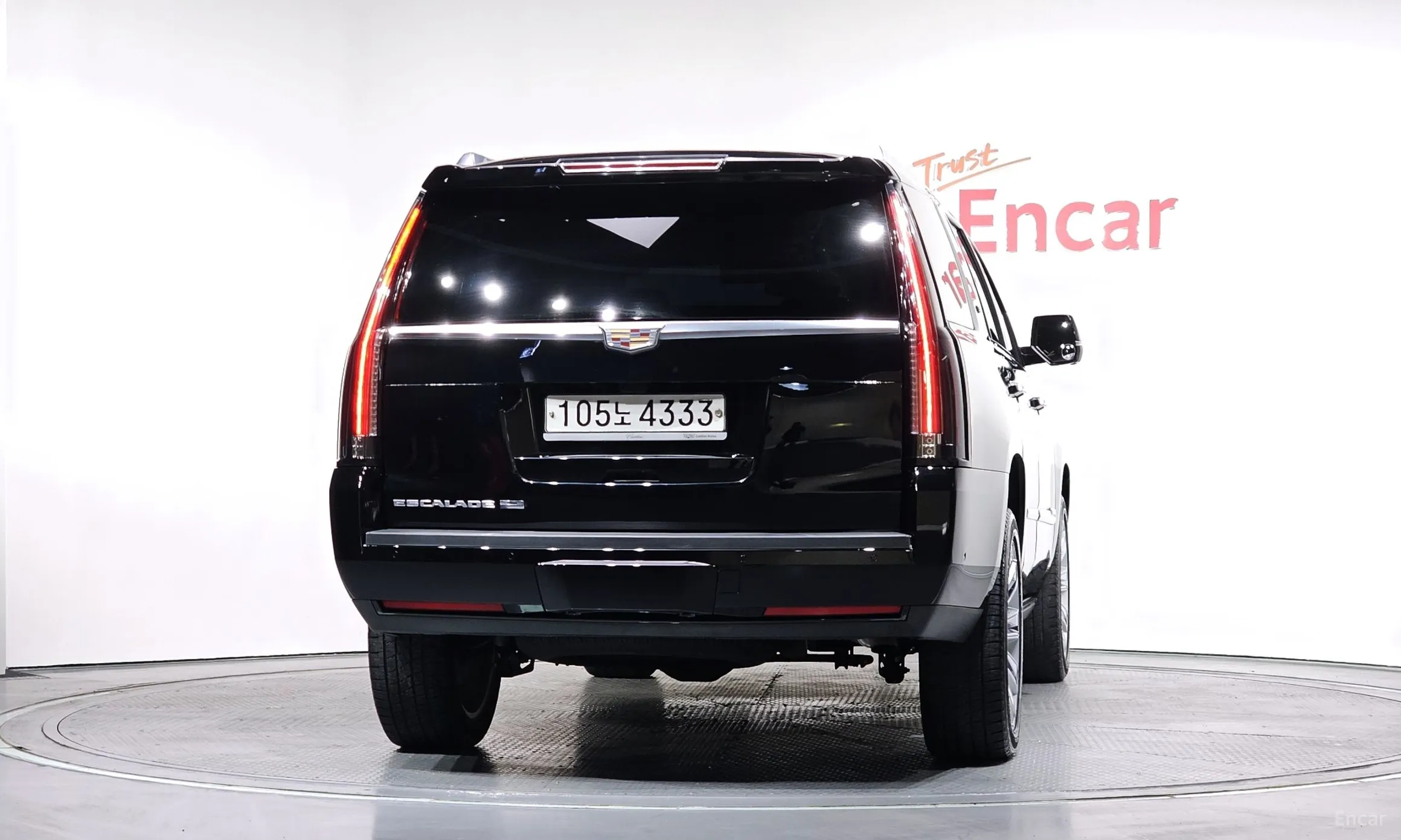 Cadillac Escalade превью 4
