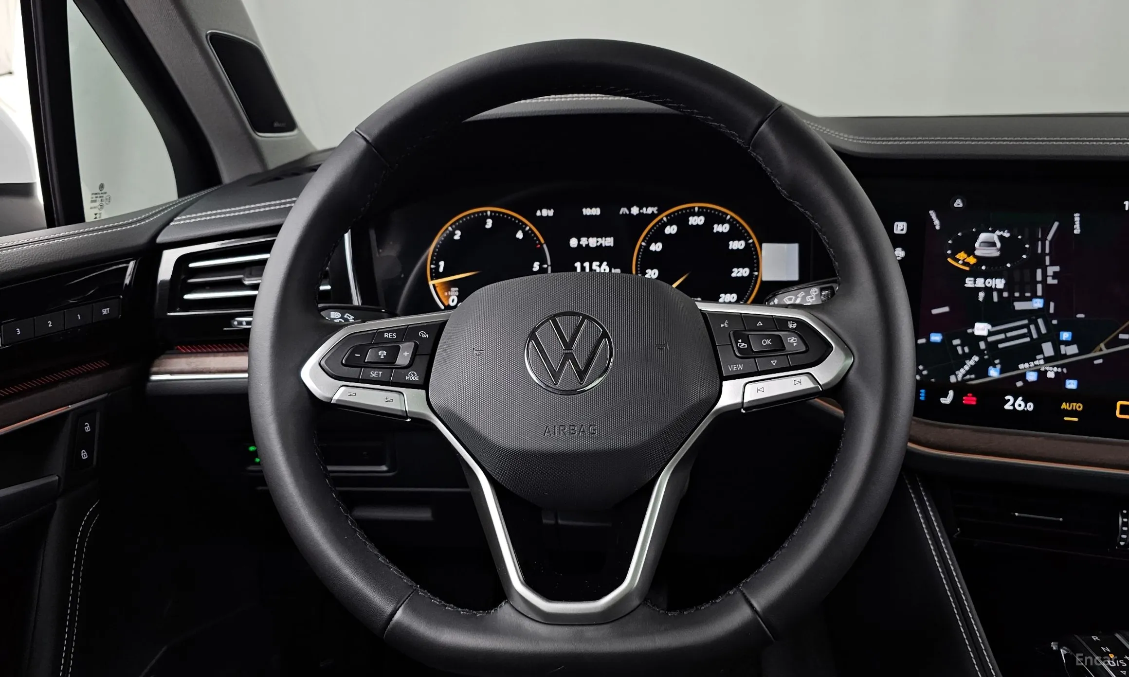 Volkswagen Touareg 3rd Generation превью 13