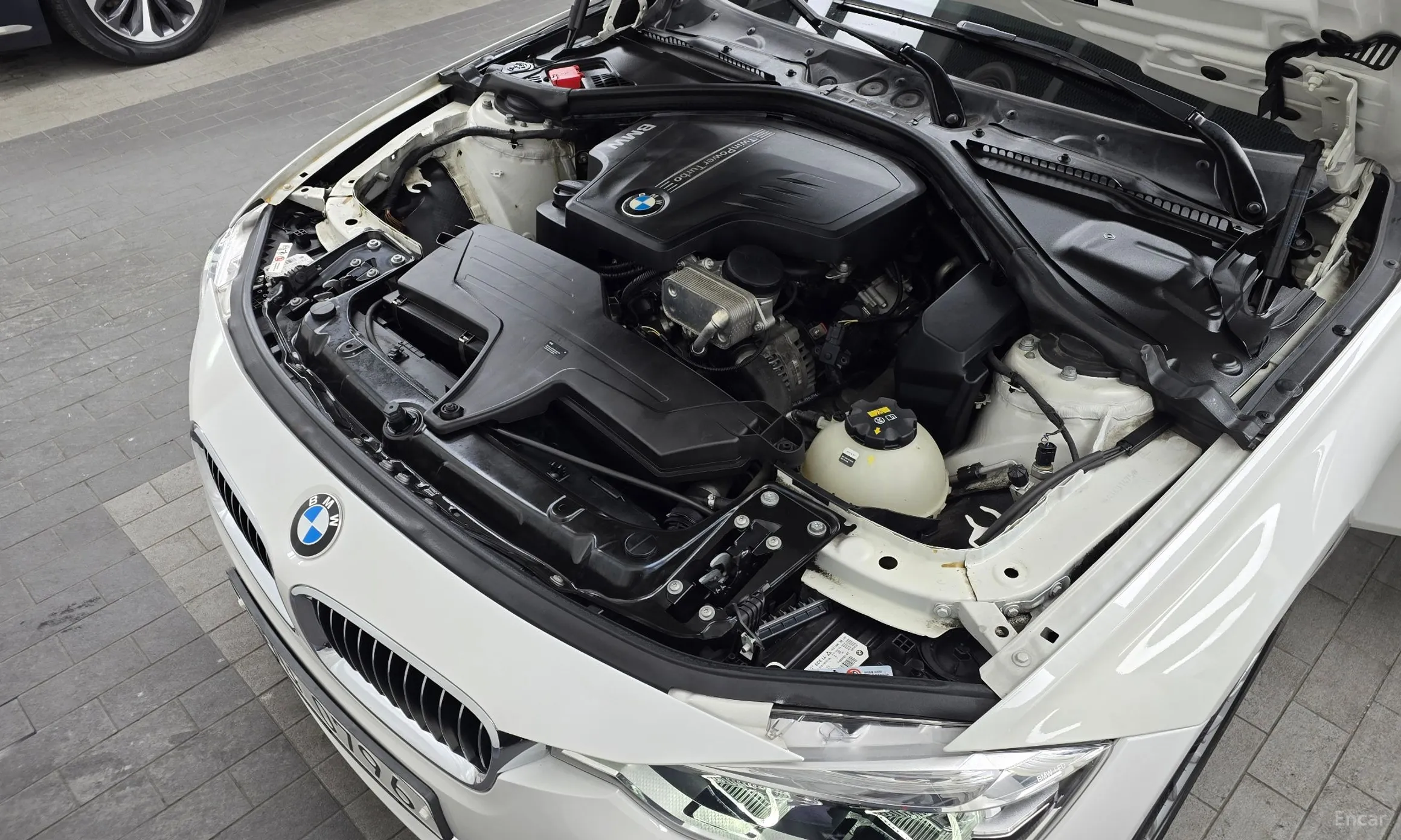BMW 3 Series (F30) превью 6