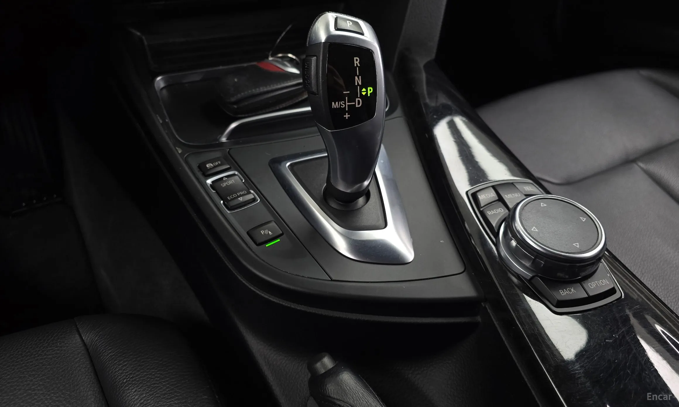 BMW 3 Series (F30) превью 9