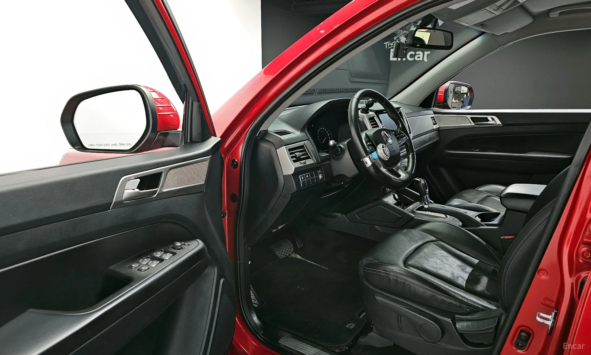 KG Mobility (SsangYong) Rexton Sports превью 11