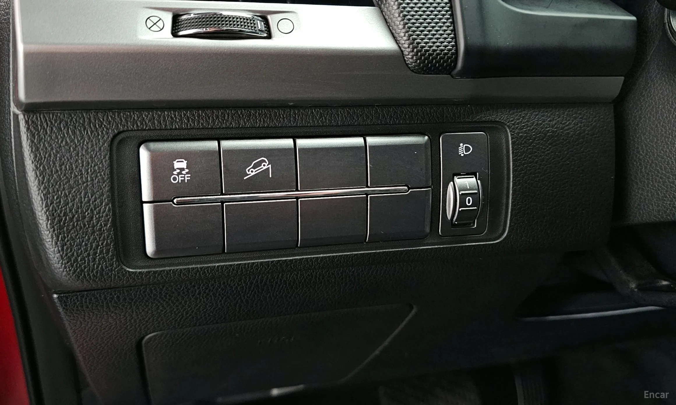KG Mobility (SsangYong) Rexton Sports превью 14