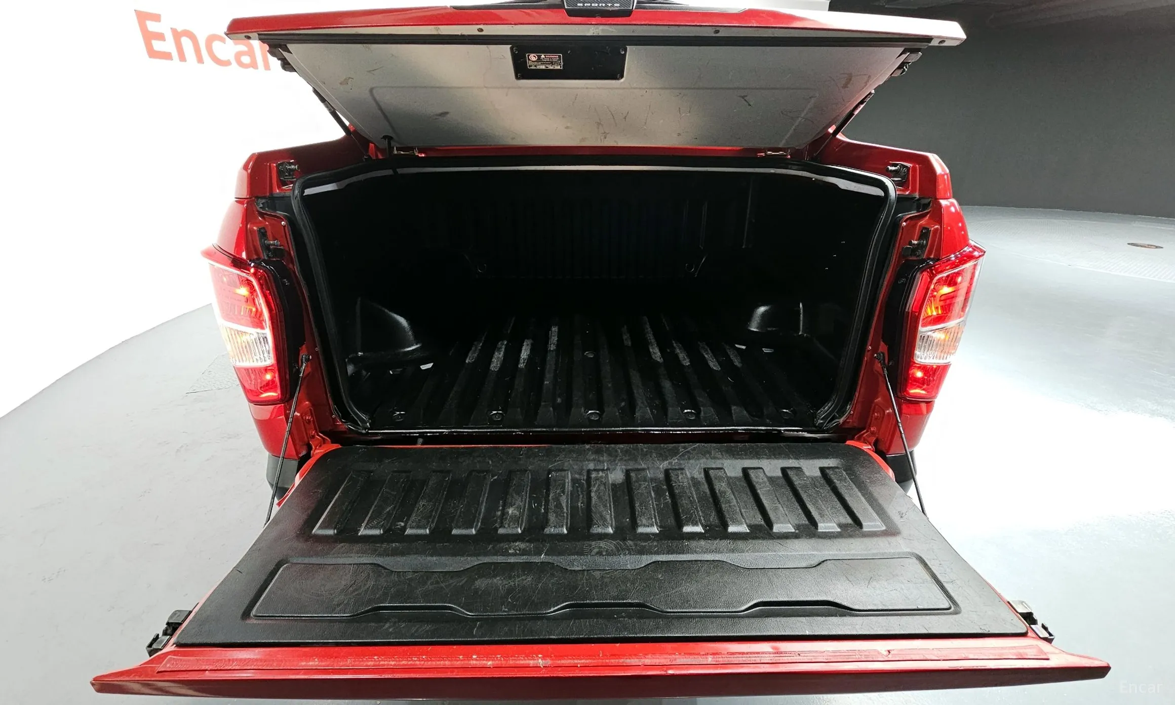 KG Mobility (SsangYong) Rexton Sports превью 18