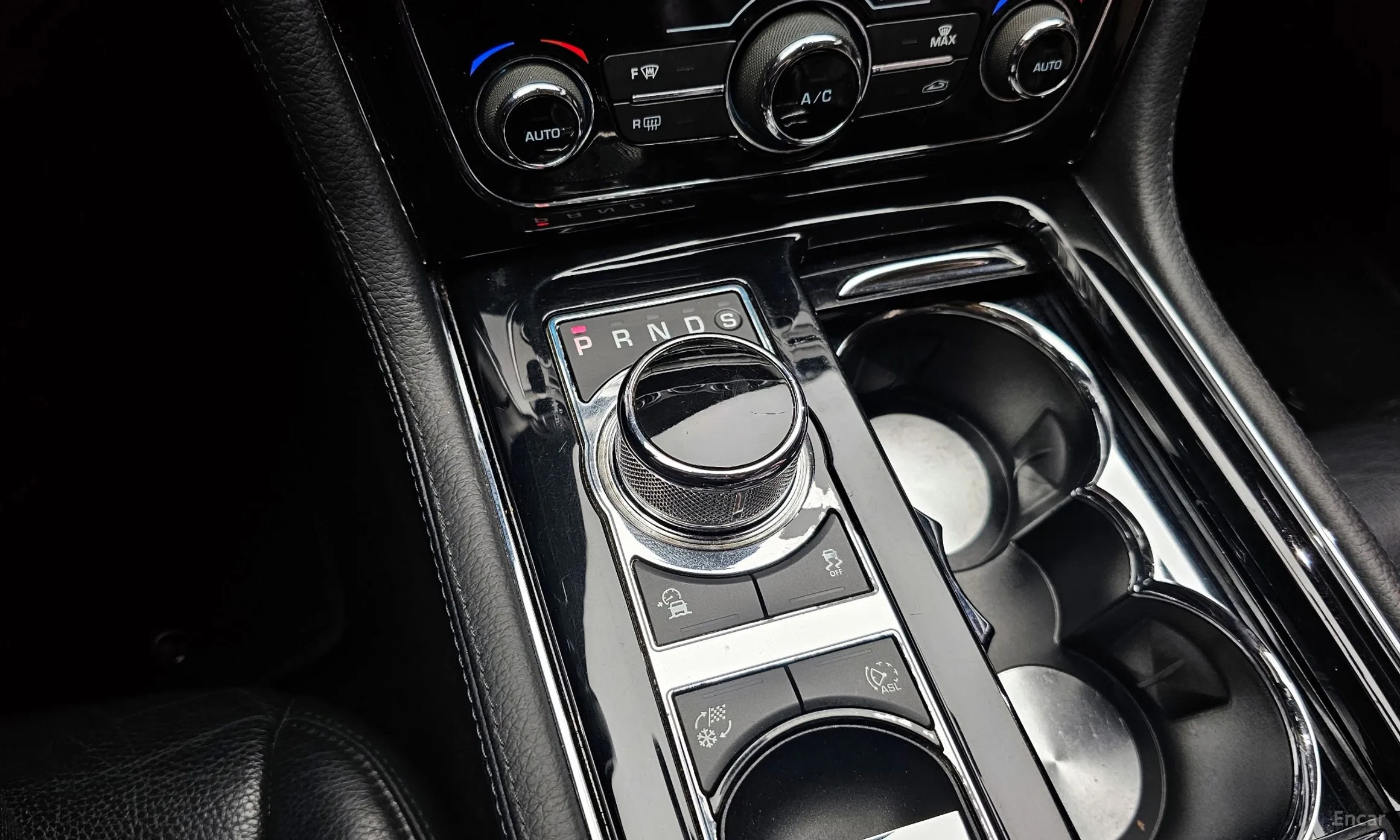 Jaguar All New XJ превью 9