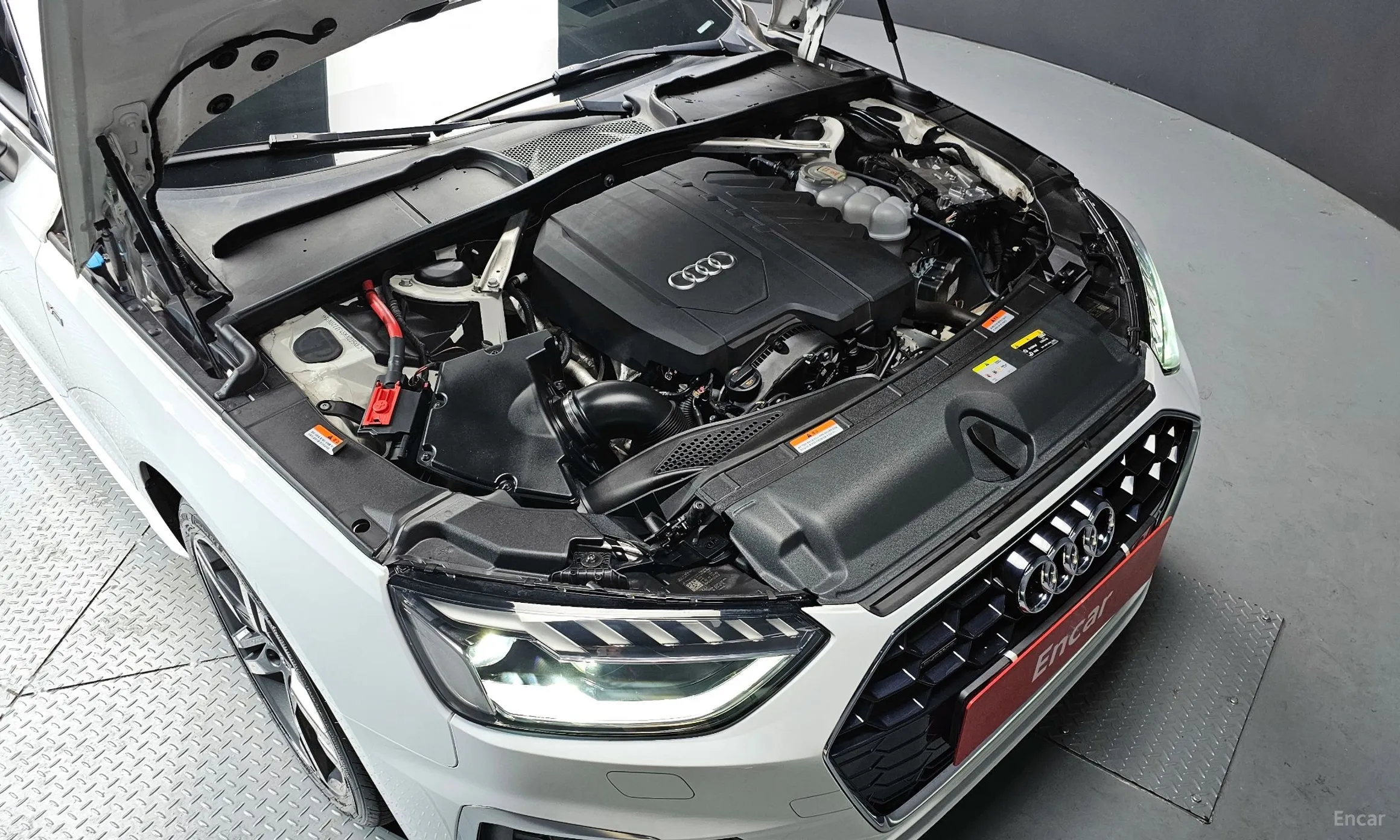 Audi A4 (B9) превью 6