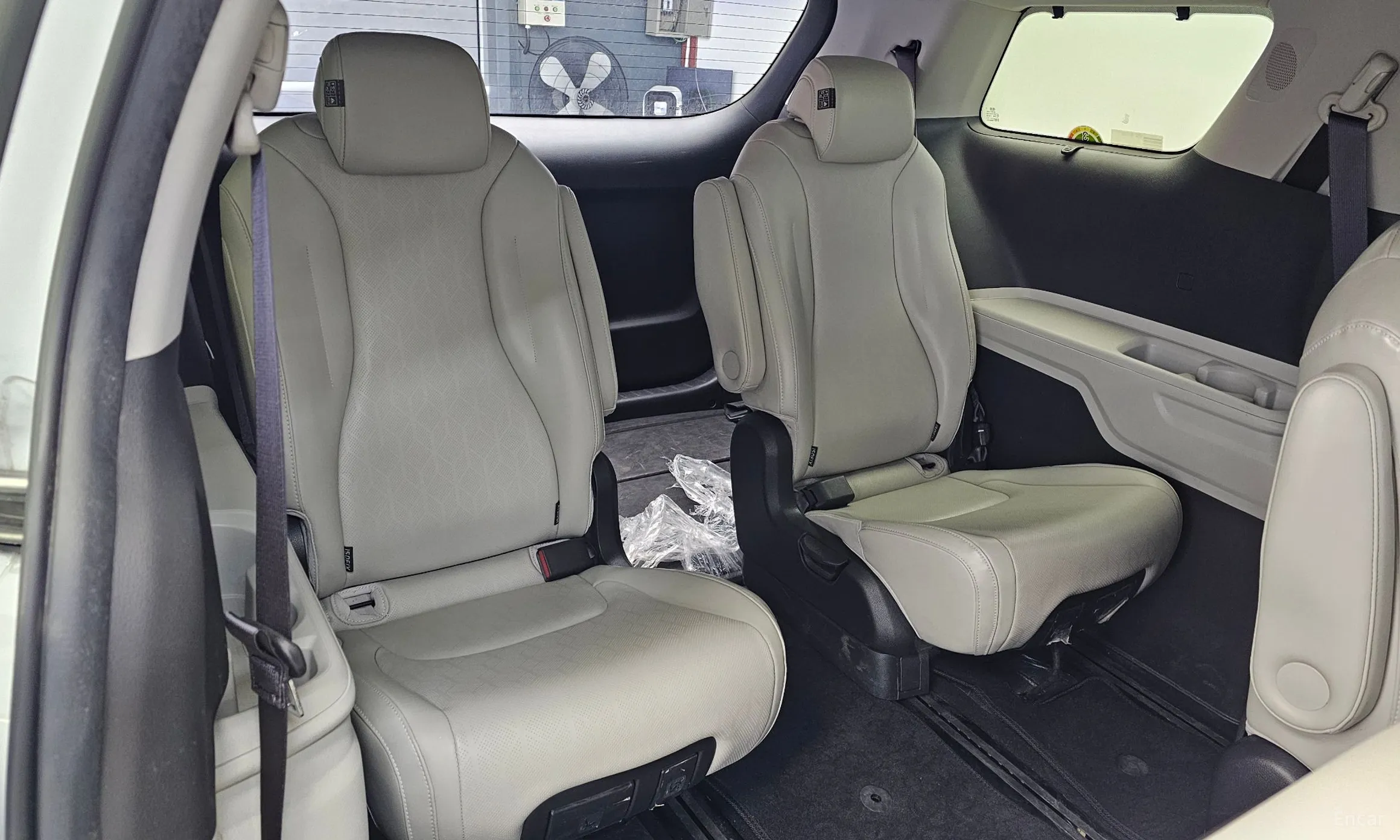 Kia Carnival Gen 4 превью 13