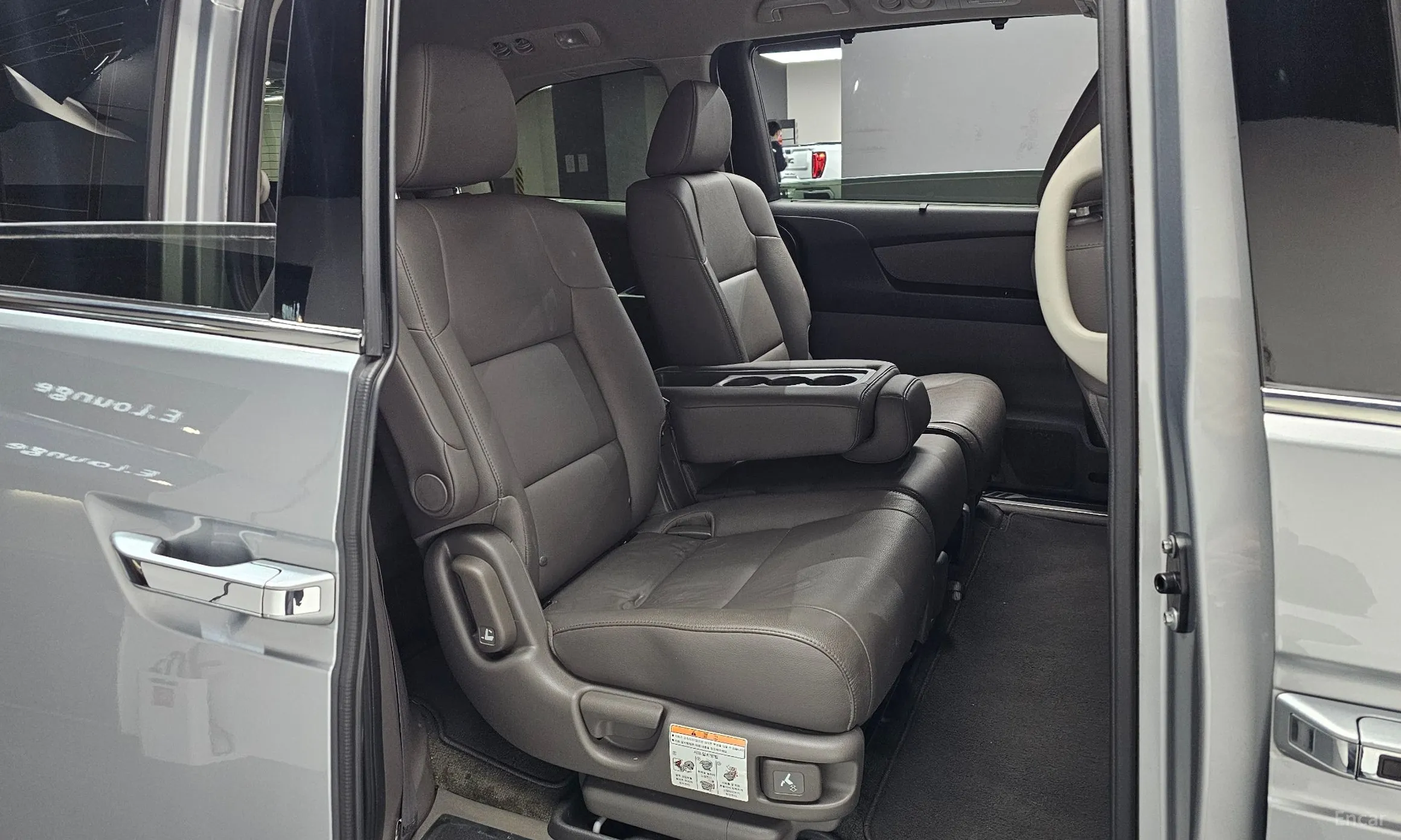 Honda Odyssey превью 12
