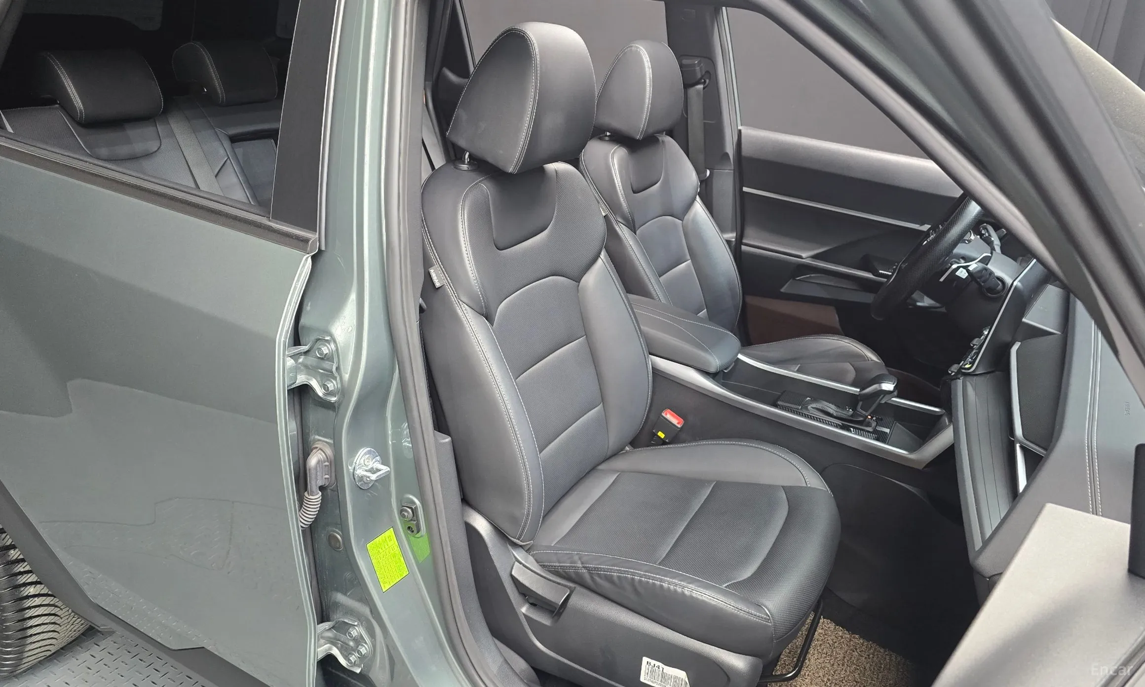 KG Mobility (SsangYong) Torres превью 12