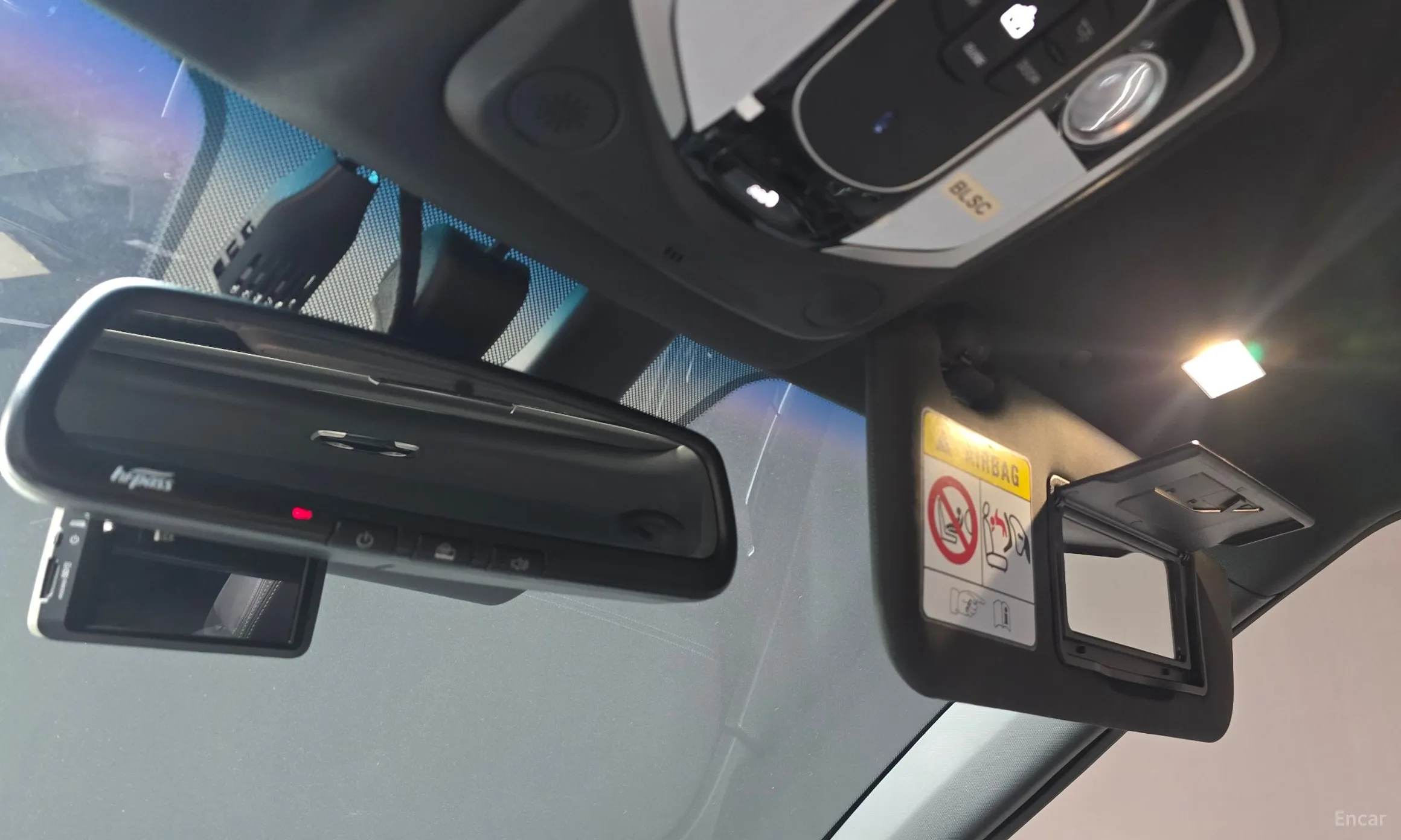 KG Mobility (SsangYong) Torres превью 17