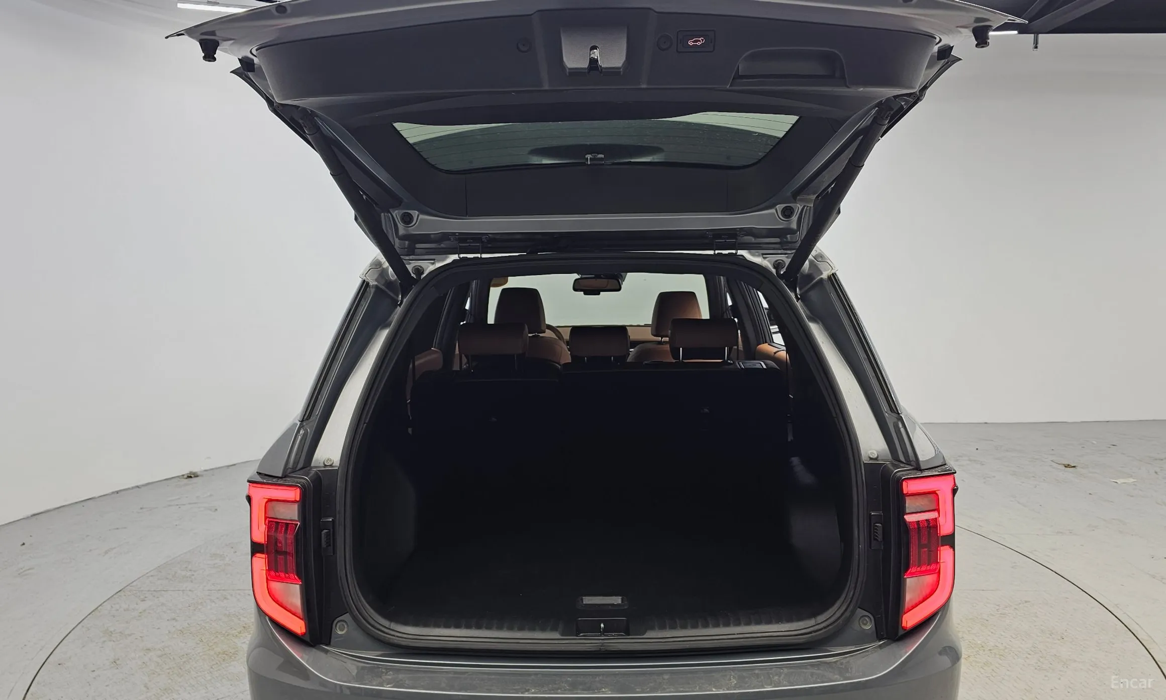 KG Mobility (SsangYong) Torres превью 20