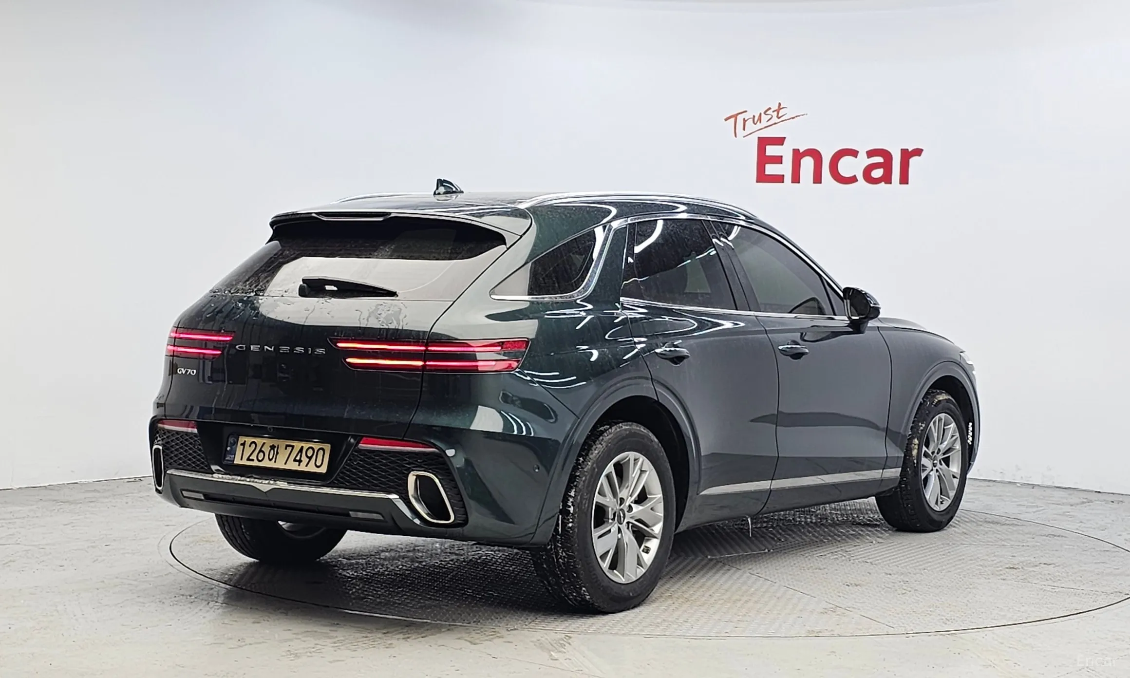 Genesis GV70 превью 2
