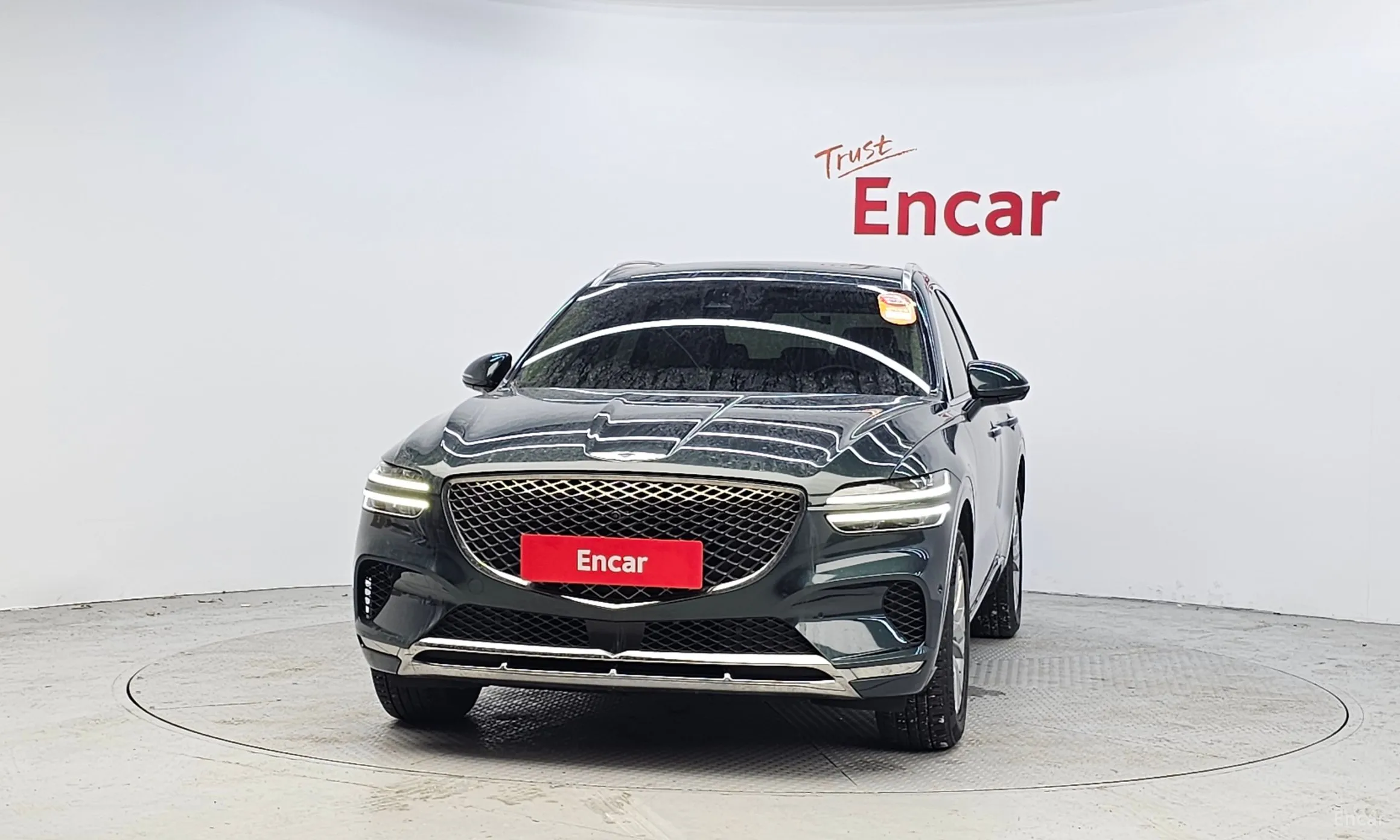 Genesis GV70 превью 3