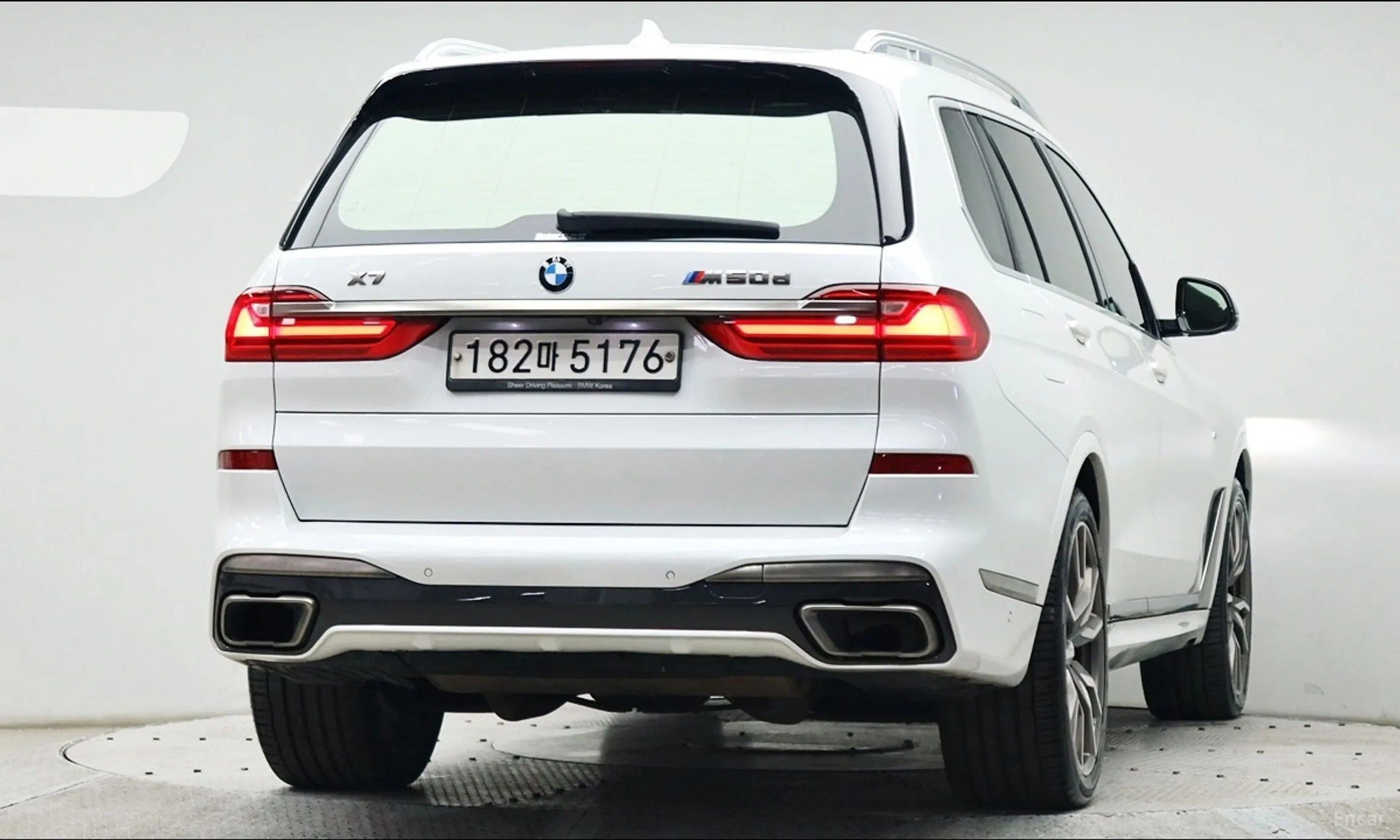 BMW X7 (G07) превью 4