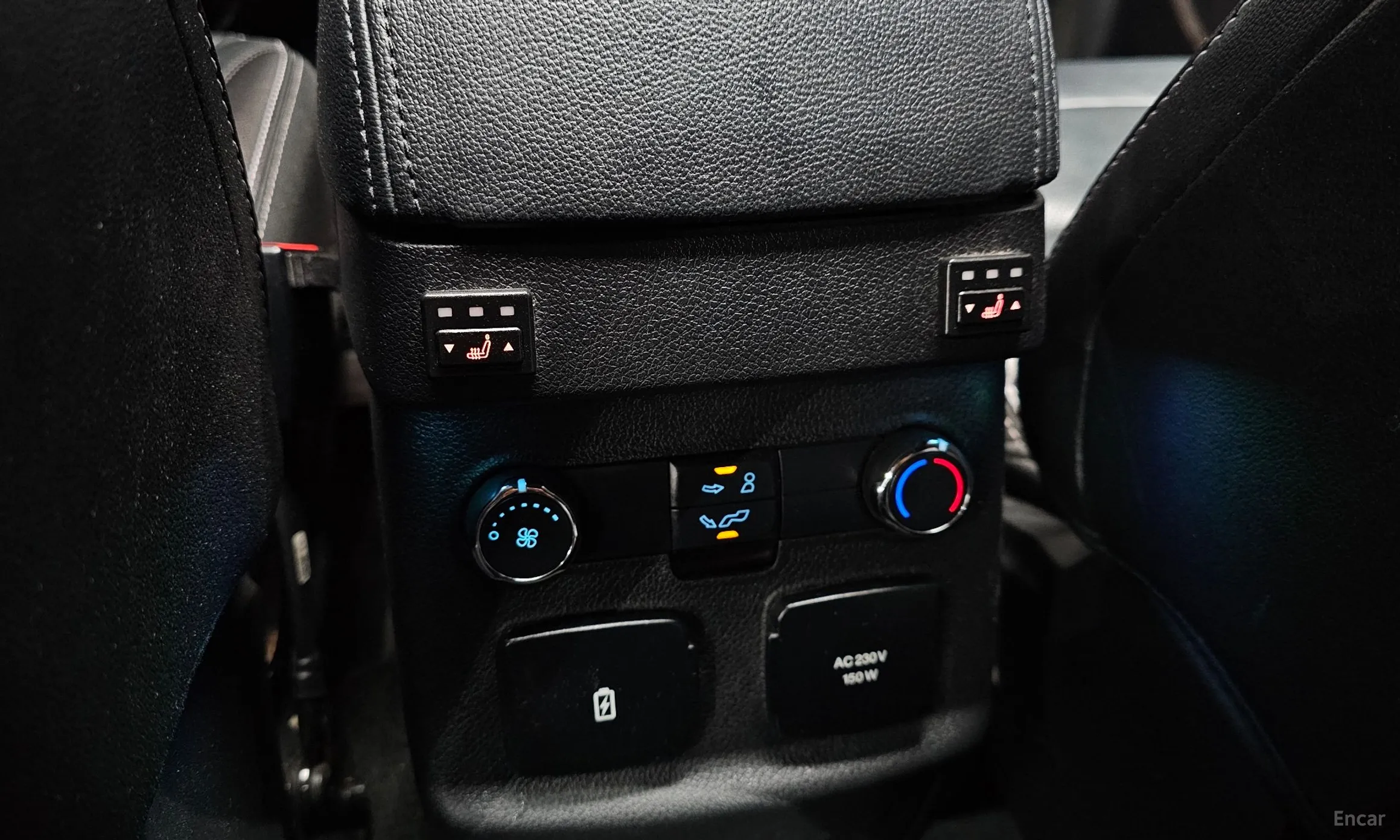 Ford Explorer превью 19