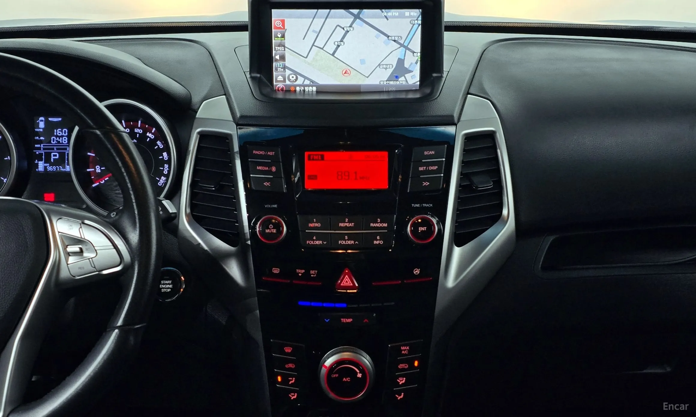 KG Mobility (SsangYong) Tivoli, Lazio превью 18