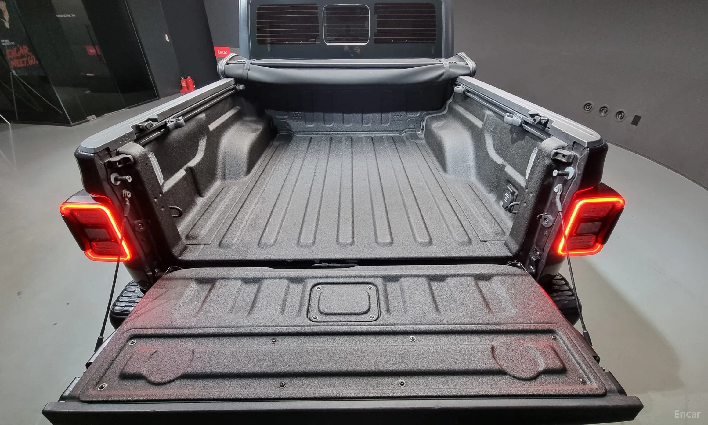 Jeep Gladiator (JT) превью 20