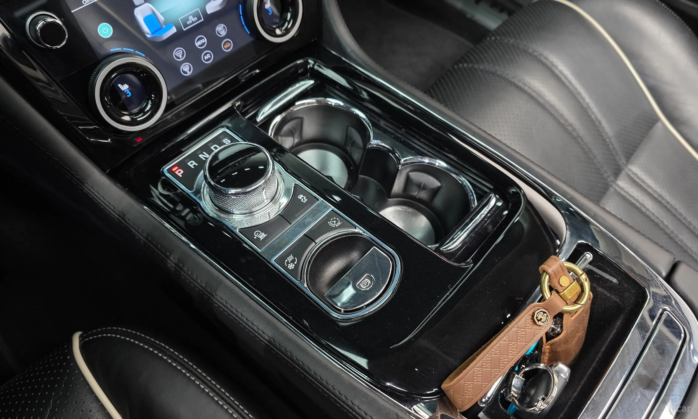 Jaguar All New XJ превью 9