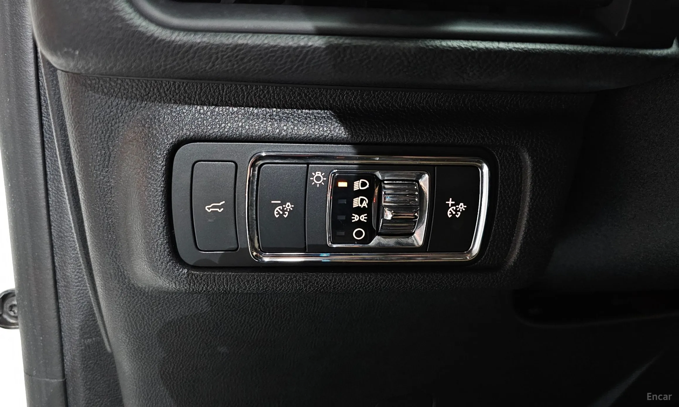 Lincoln Corsair превью 13