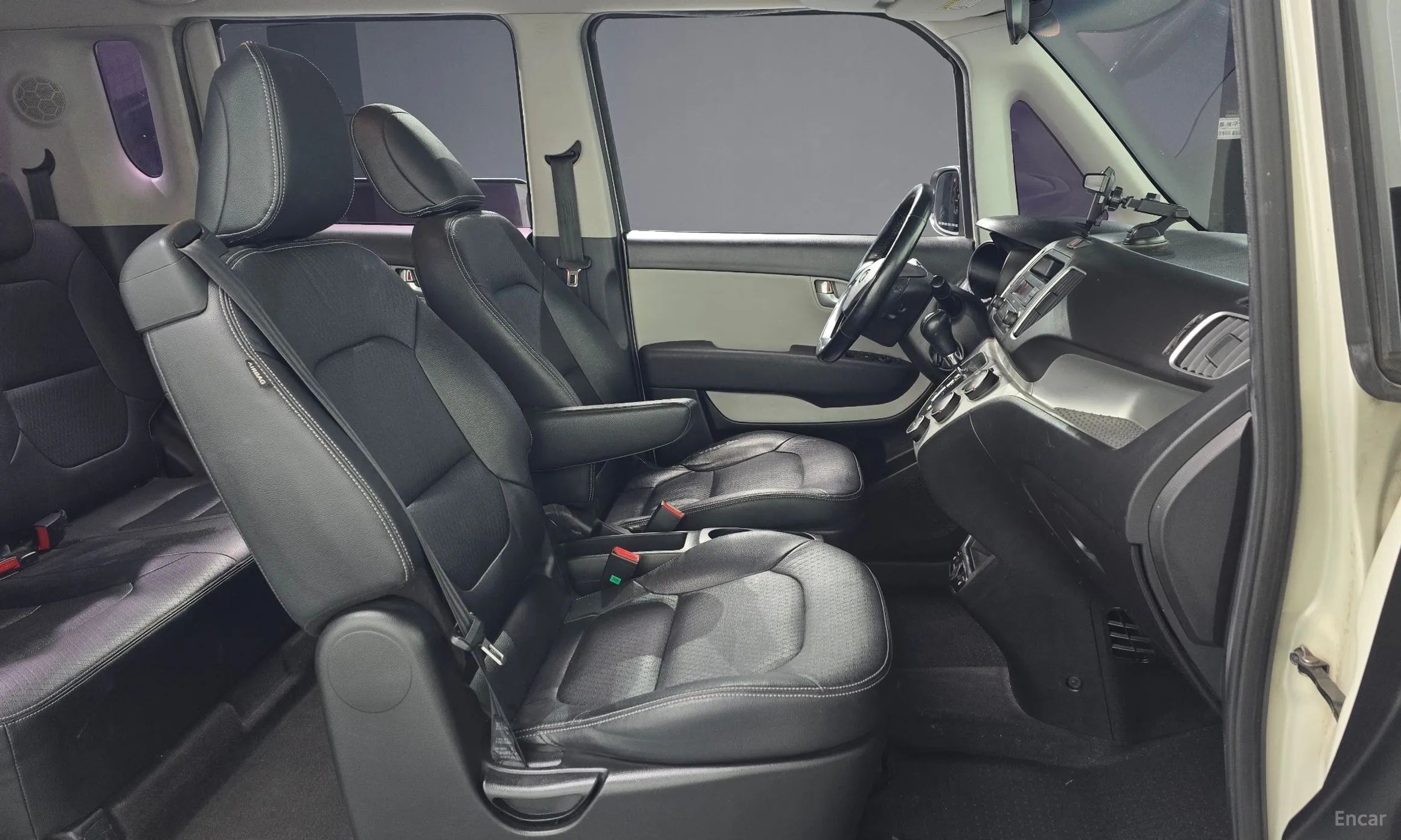Kia Ray превью 10