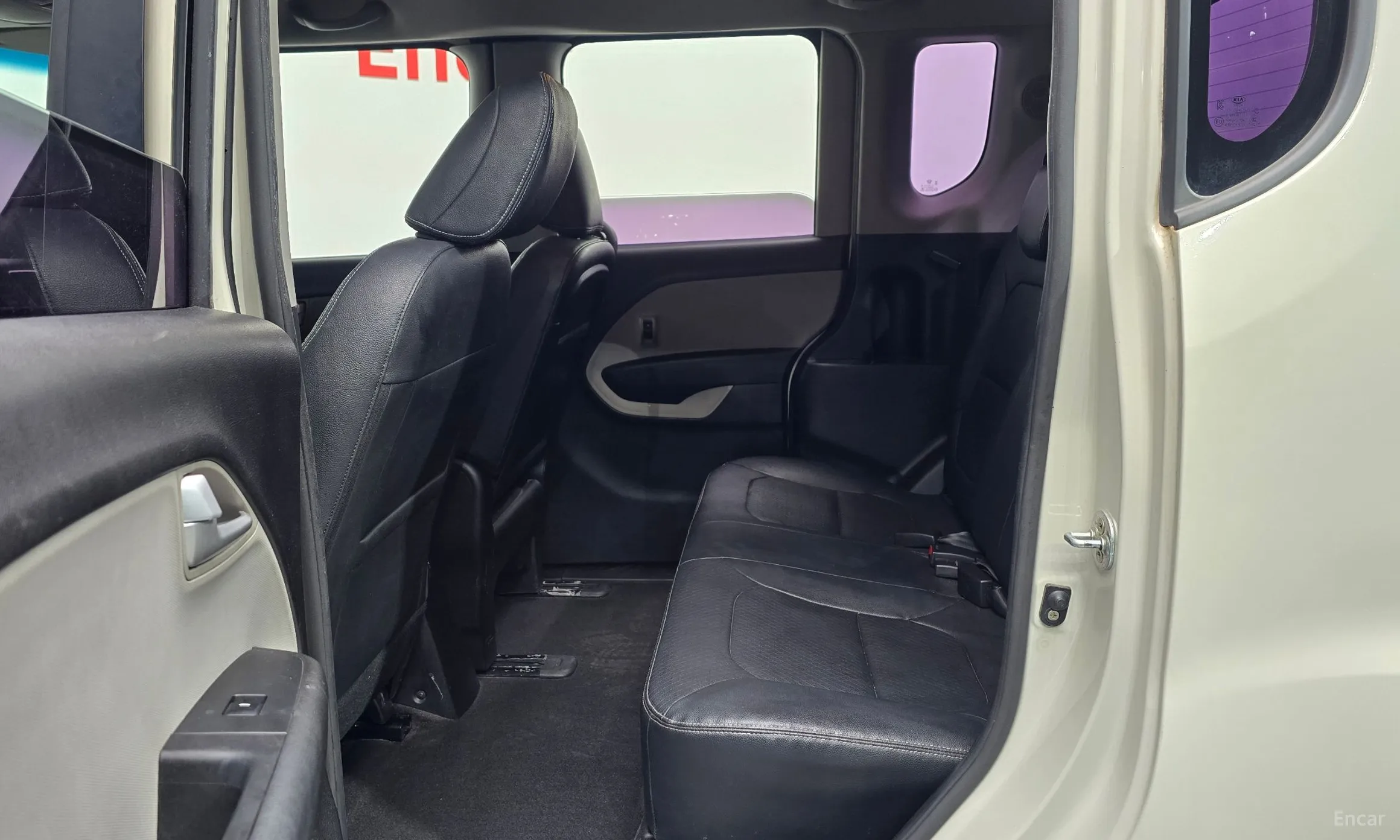 Kia Ray превью 12