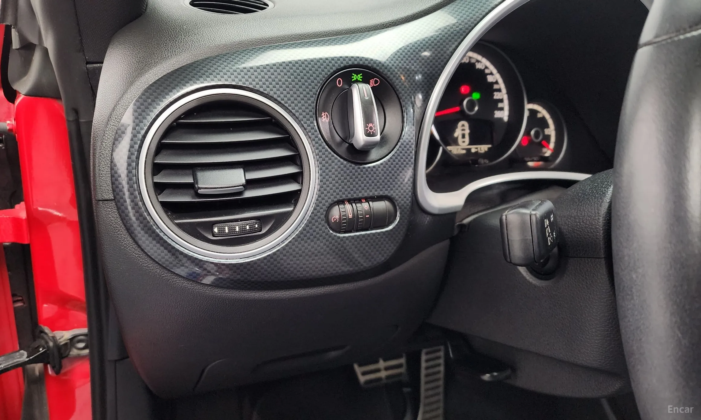 Volkswagen The Beetle превью 17