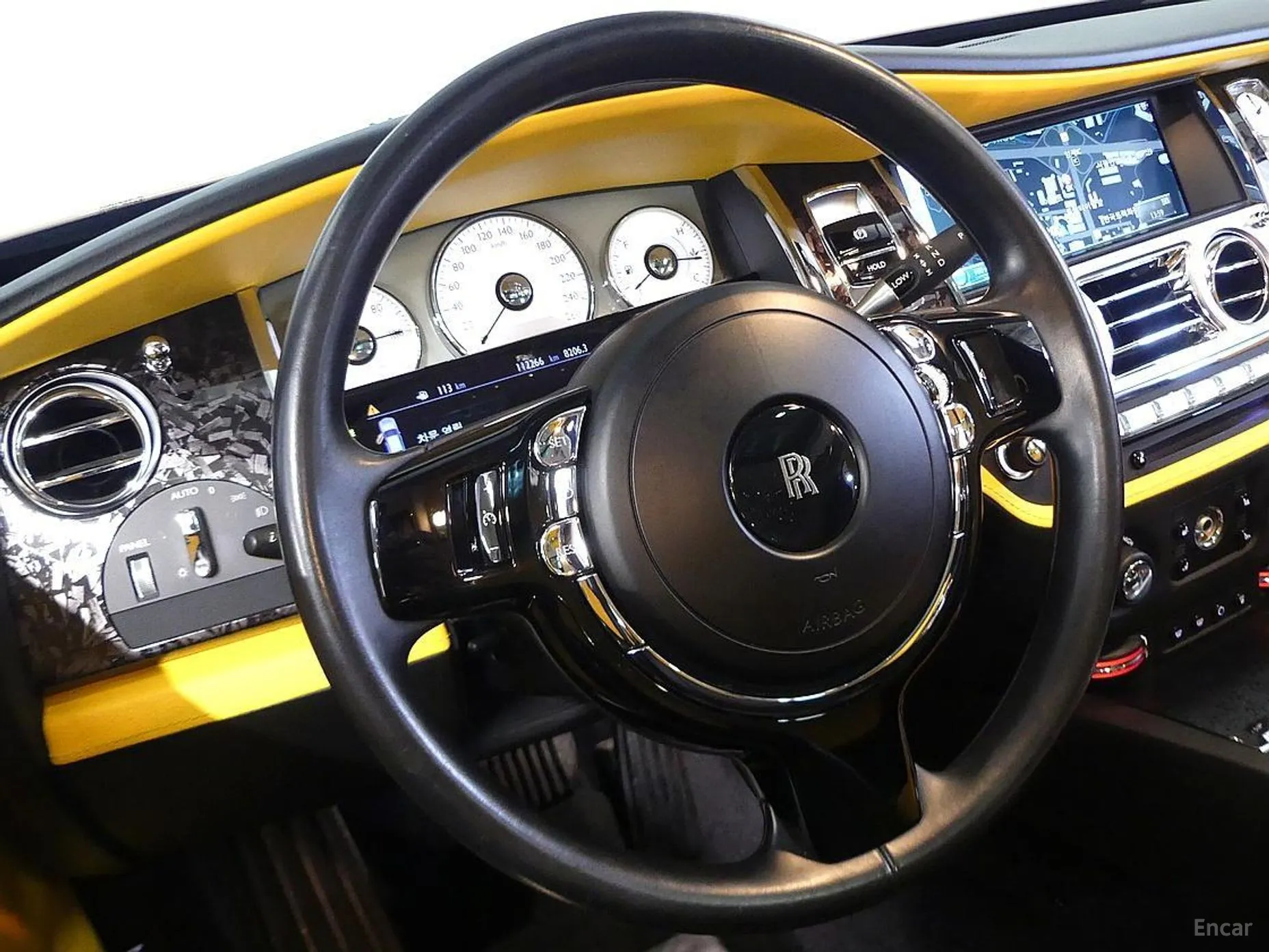 Rolls-Royce Ghost превью 11