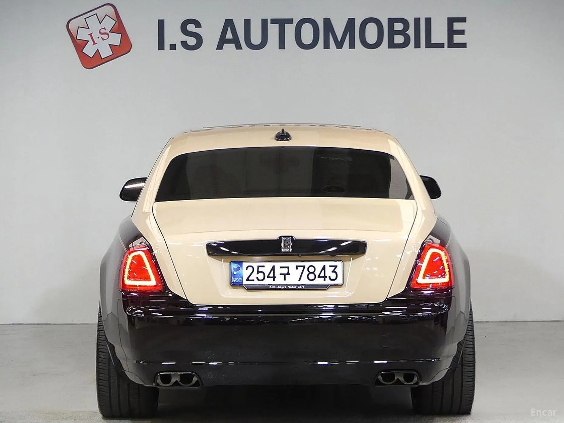 Rolls-Royce Ghost превью 3