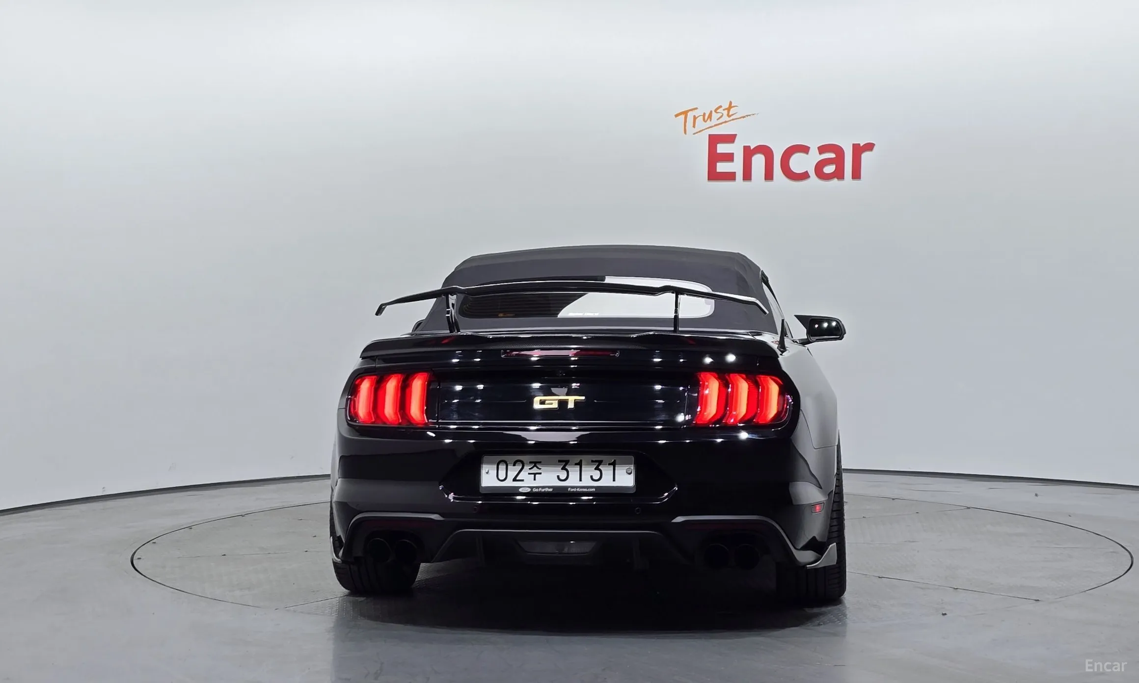 Ford Mustang превью 4