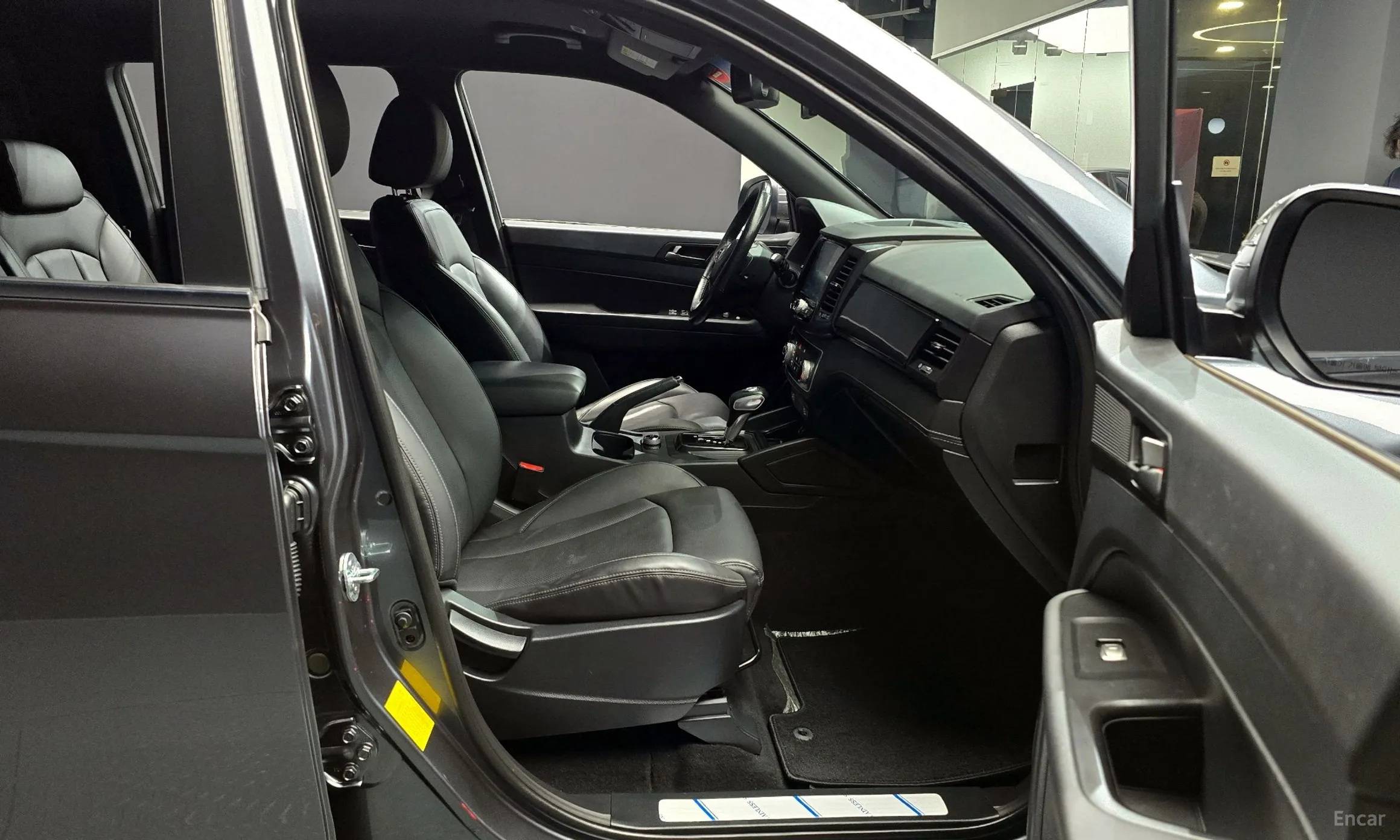 KG Mobility (SsangYong) Rexton Sports превью 10